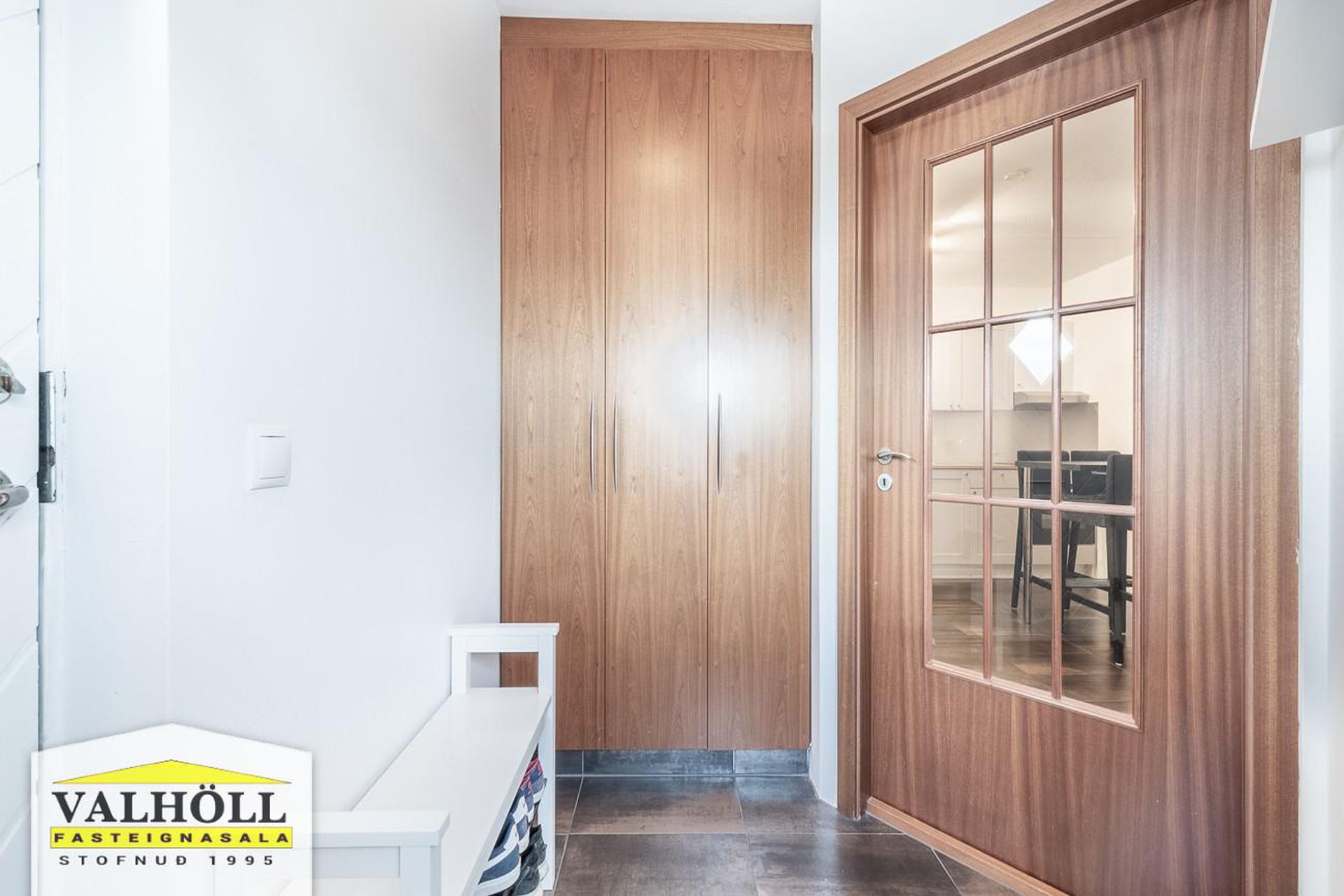 Jötnaborgir 12, 112 Reykjavík