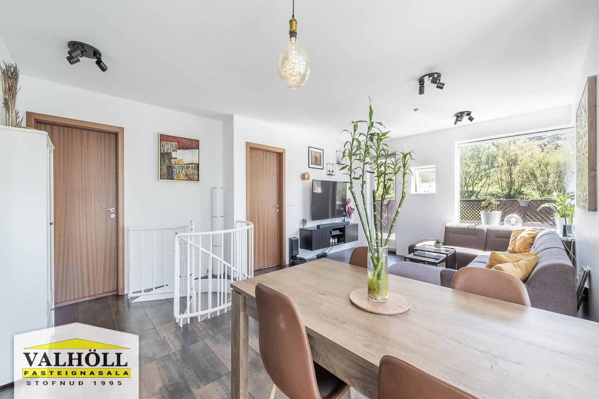 Jötnaborgir 12, 112 Reykjavík