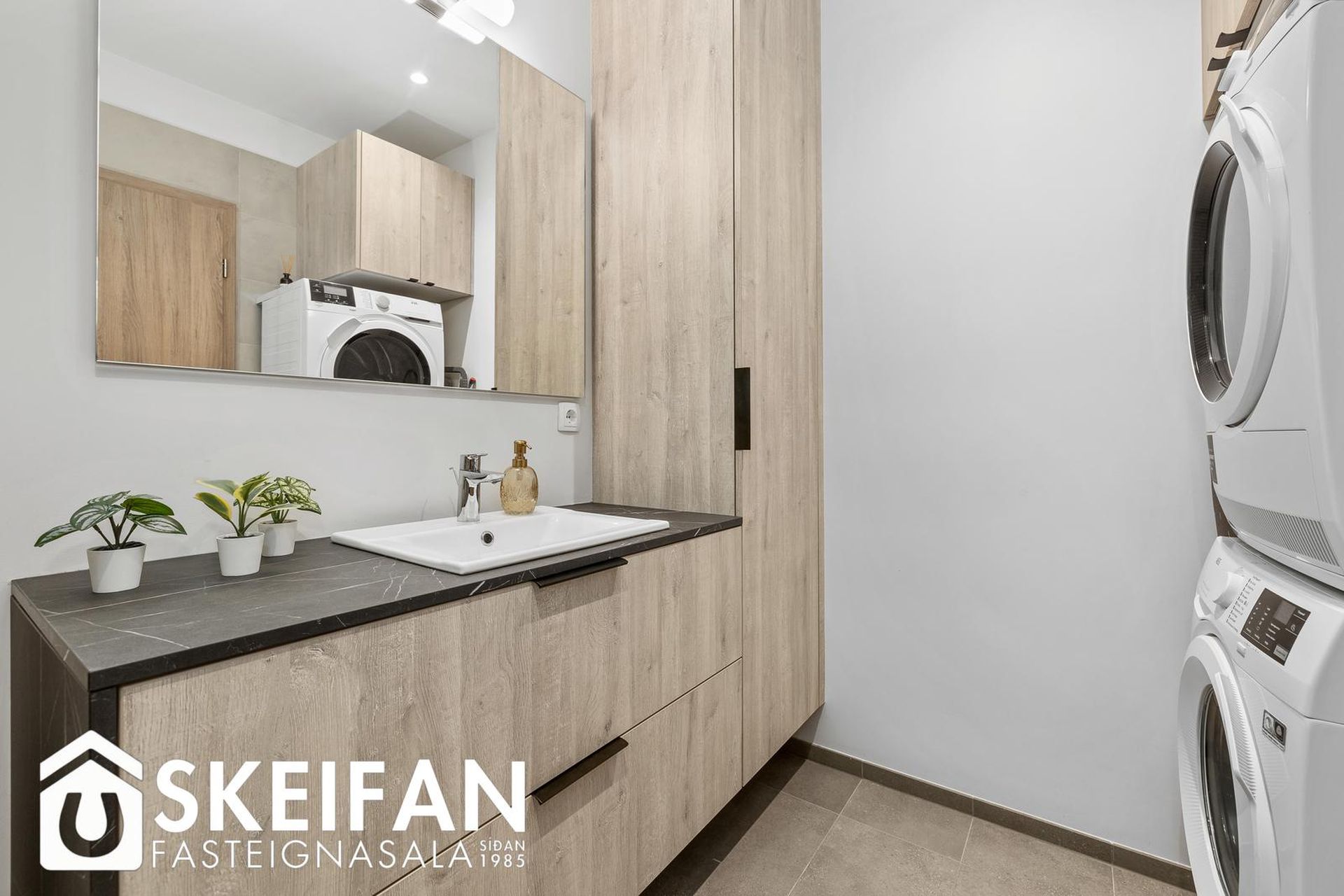 Norðurhella 13, 221 Hafnarfjörður