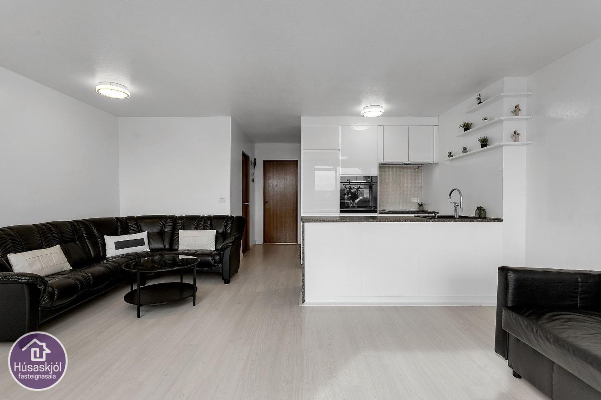 Asparfell 12, 111 Reykjavík