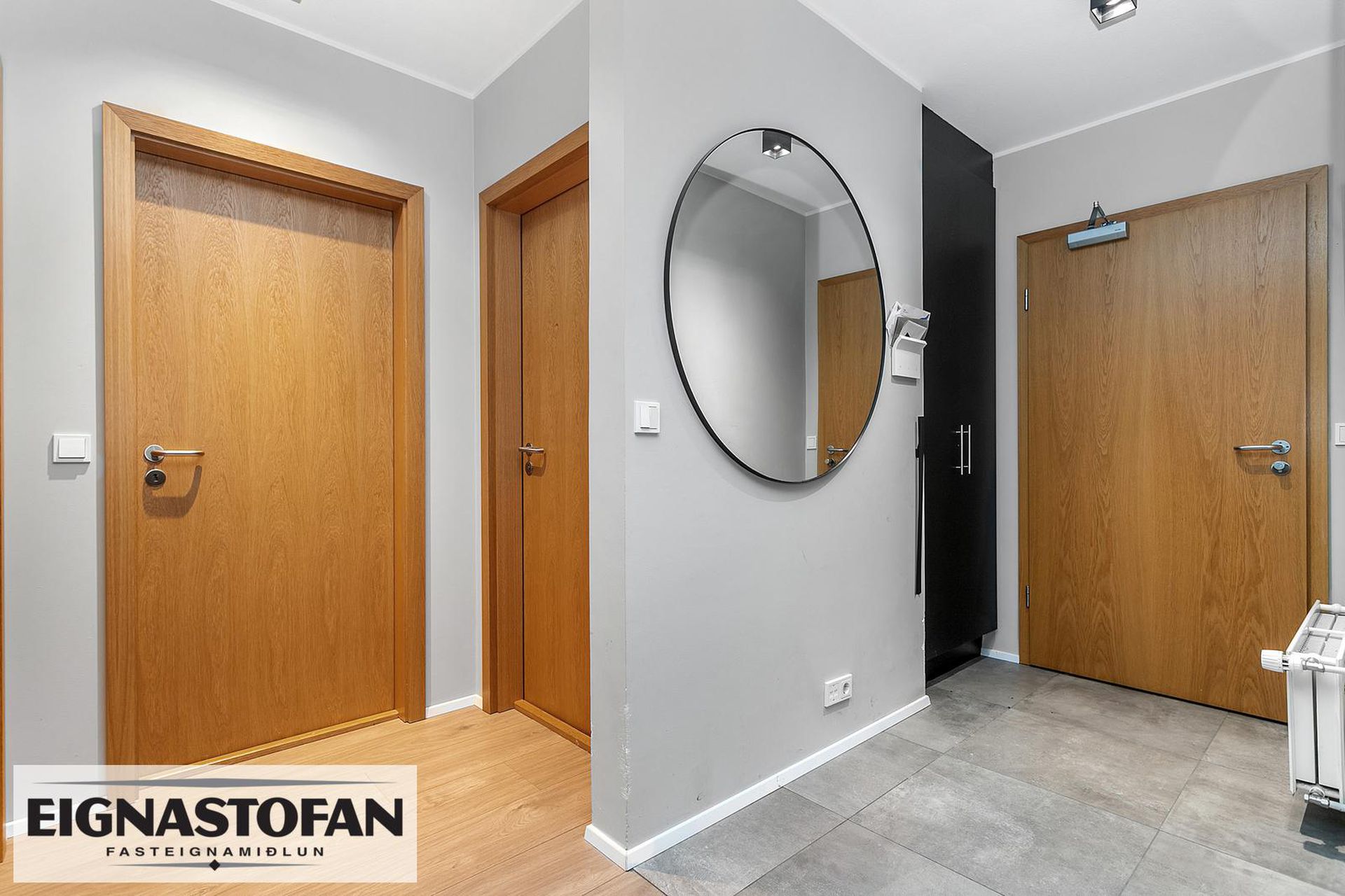 Þórðarsveigur 30, 113 Reykjavík