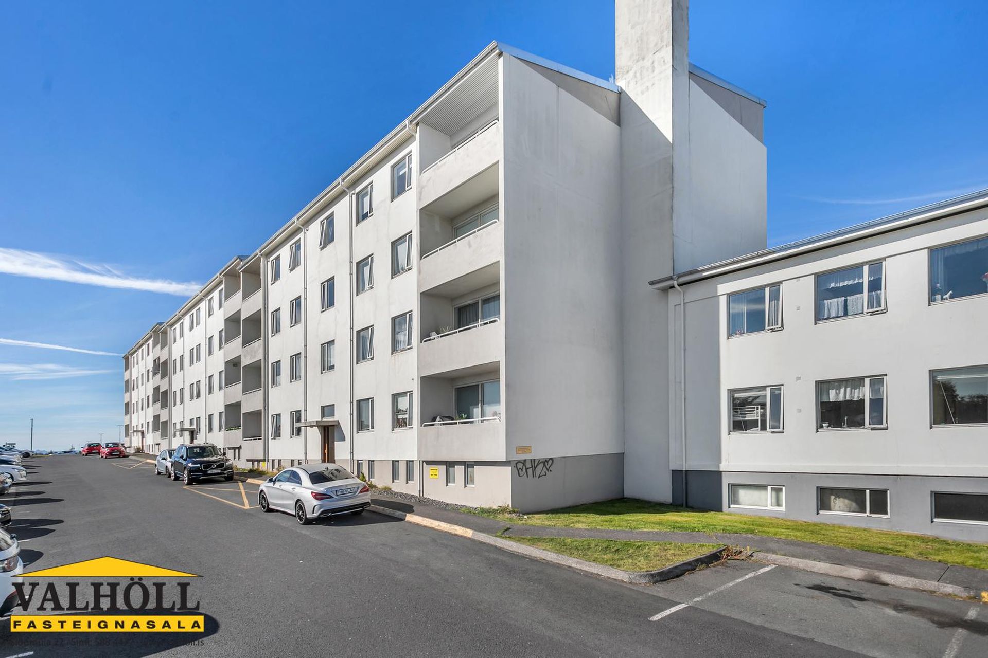 Grensásvegur 56 - 0203, 108 Reykjavík