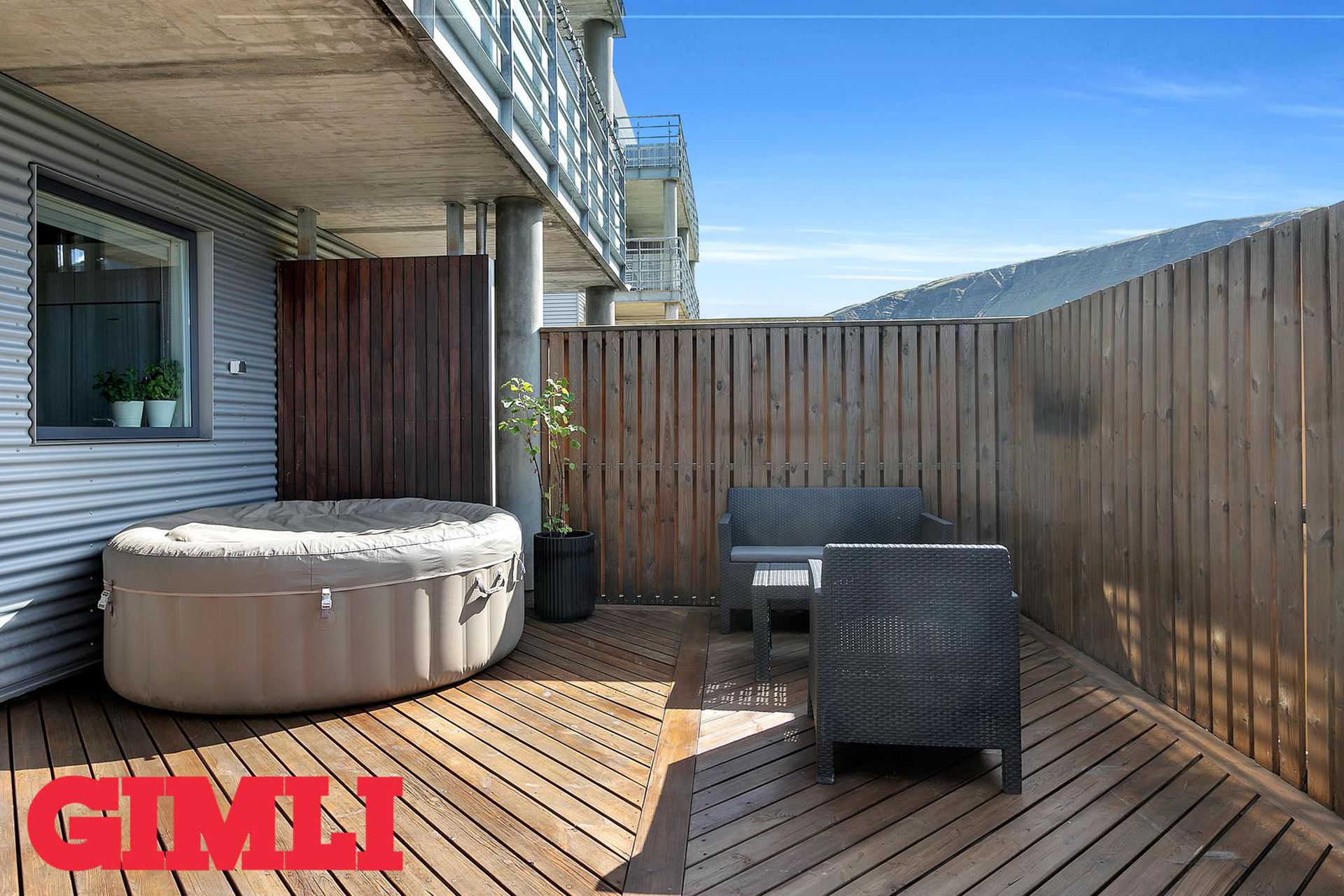 Klapparhlíð 24, 270 Mosfellsbær