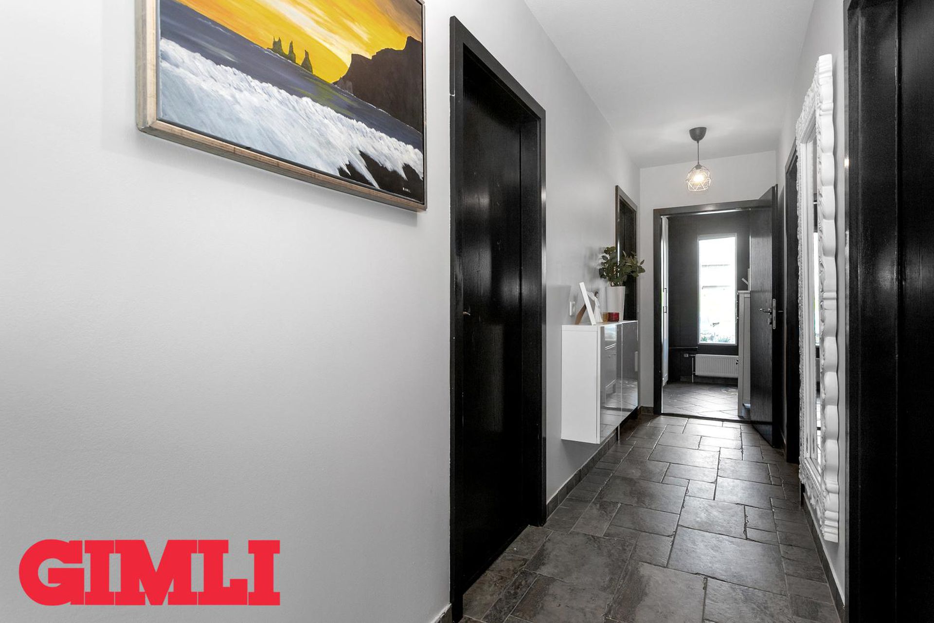 Klapparhlíð 24, 270 Mosfellsbær