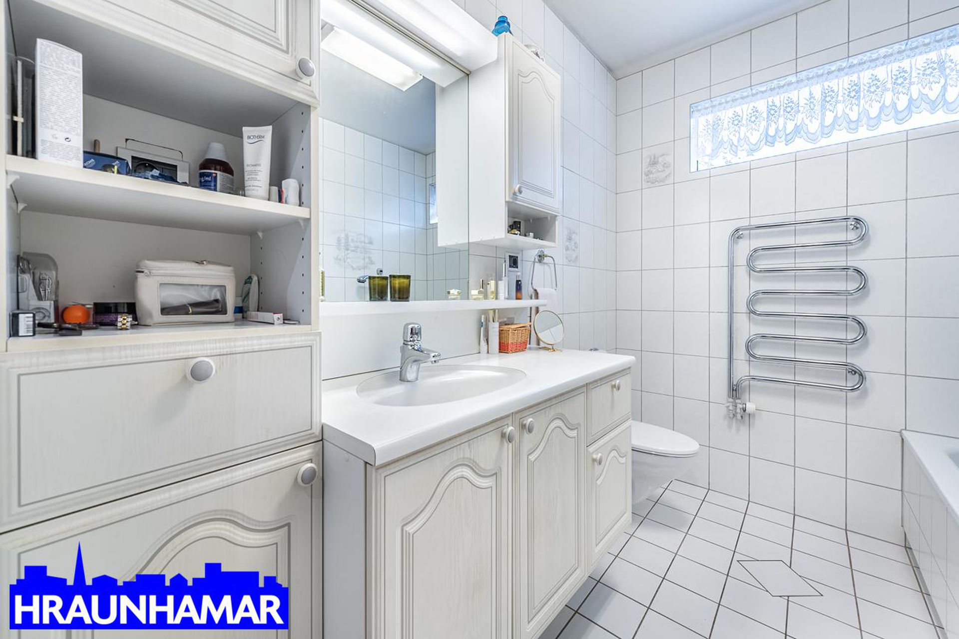 Blómvangur 16, 220 Hafnarfjörður