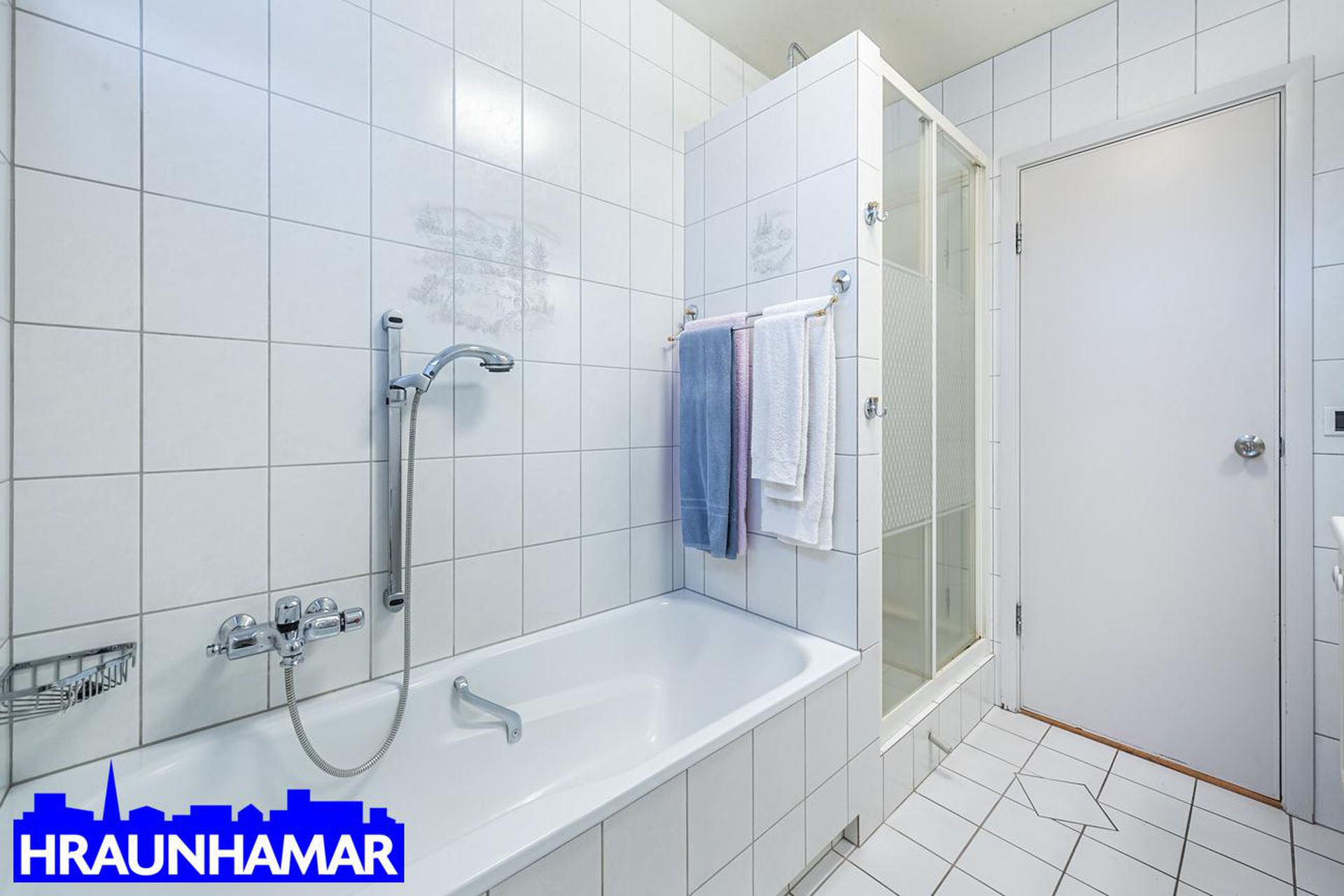 Blómvangur 16, 220 Hafnarfjörður