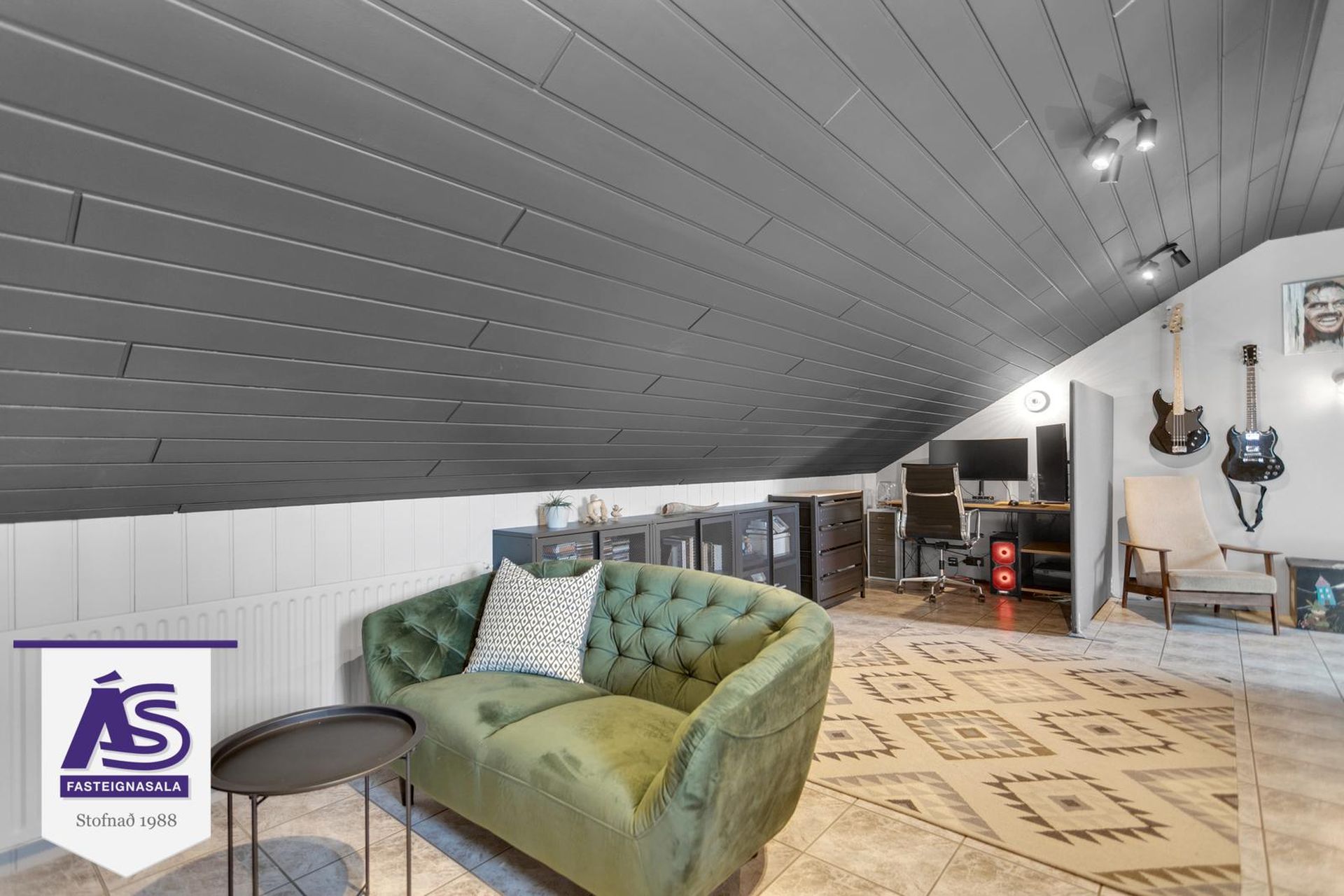 Traðarberg 23, 221 Hafnarfjörður