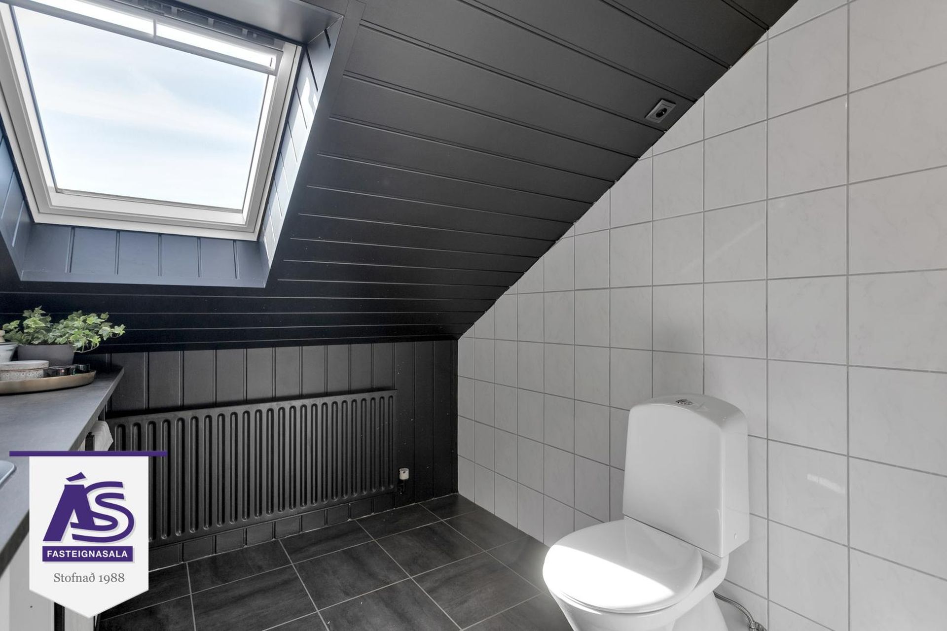 Traðarberg 23, 221 Hafnarfjörður