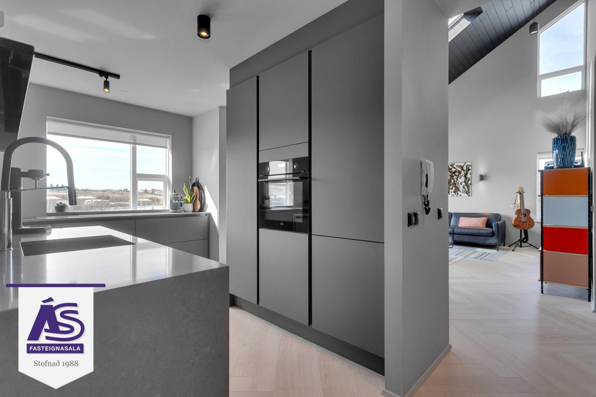 Traðarberg 23, 221 Hafnarfjörður