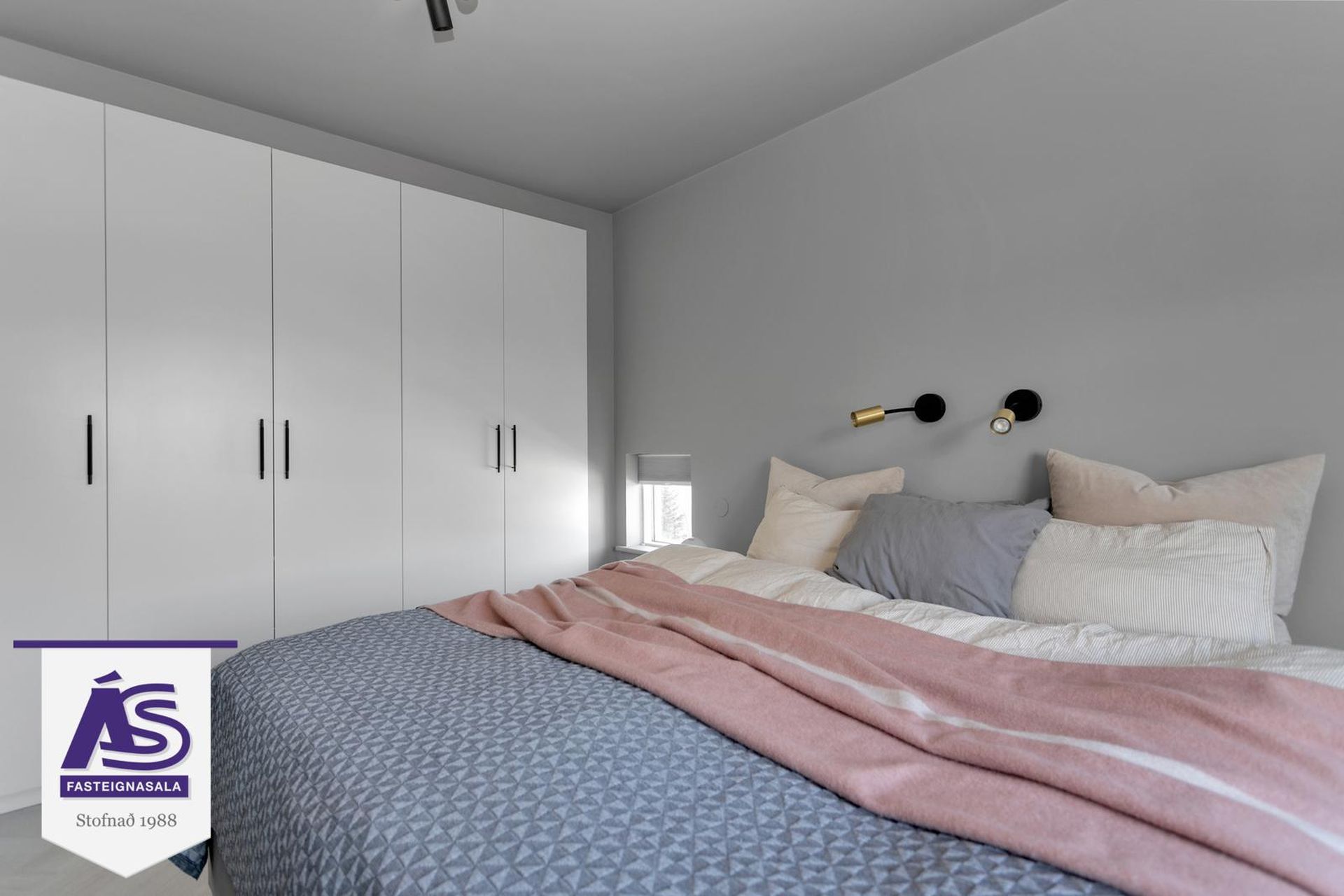 Traðarberg 23, 221 Hafnarfjörður