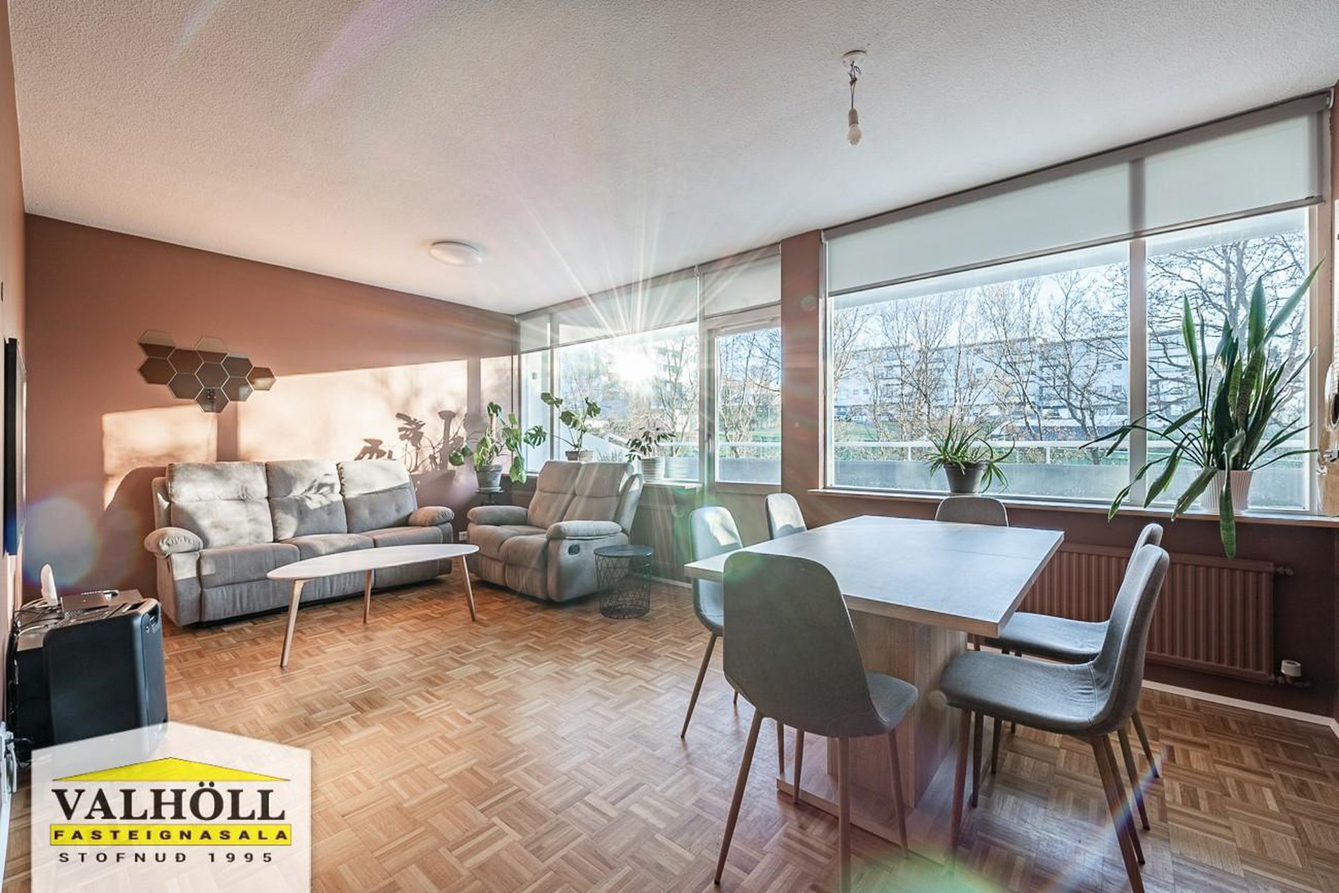 Ástún 10, 200 Kópavogur