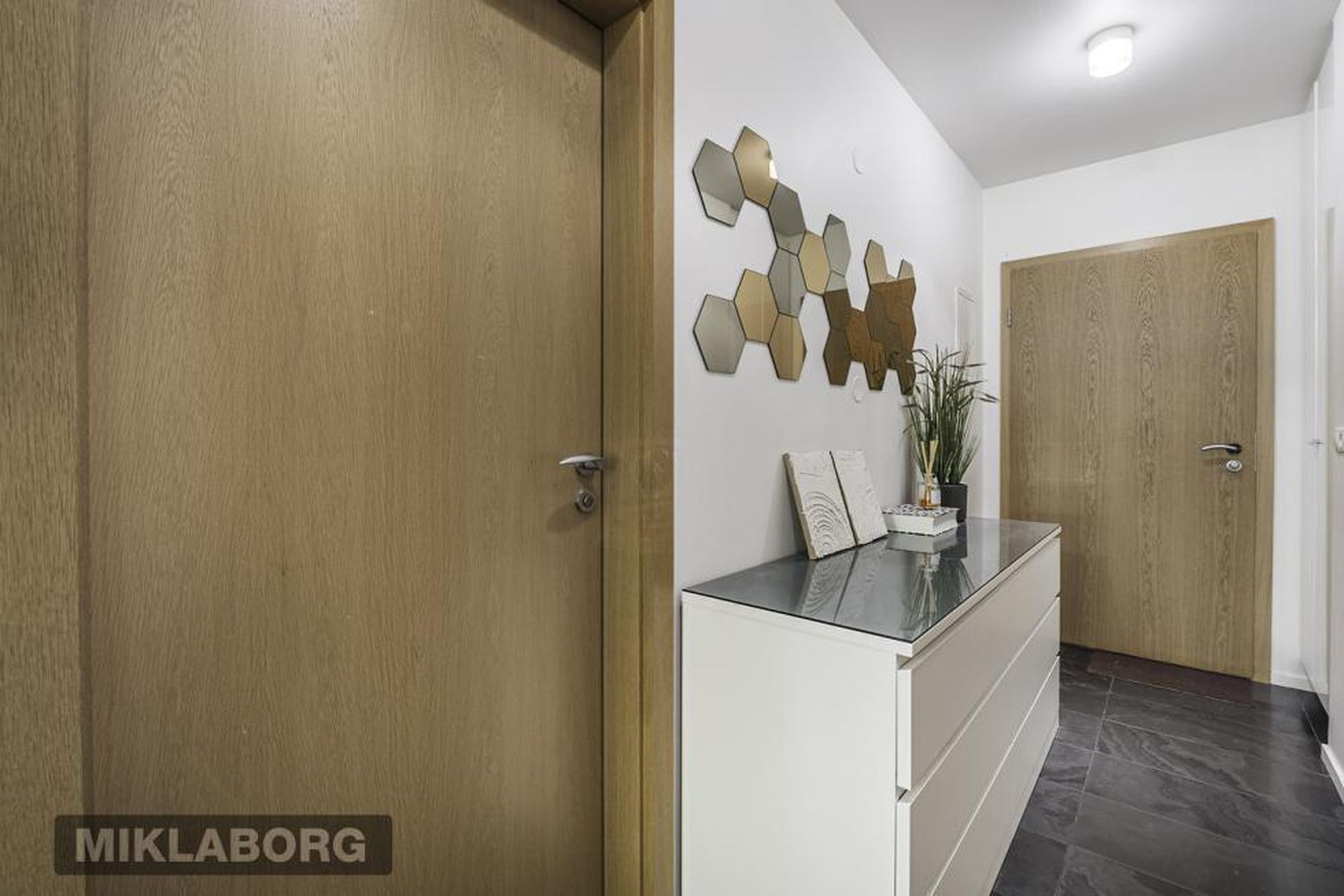 Njálsgata 19, 101 Reykjavík