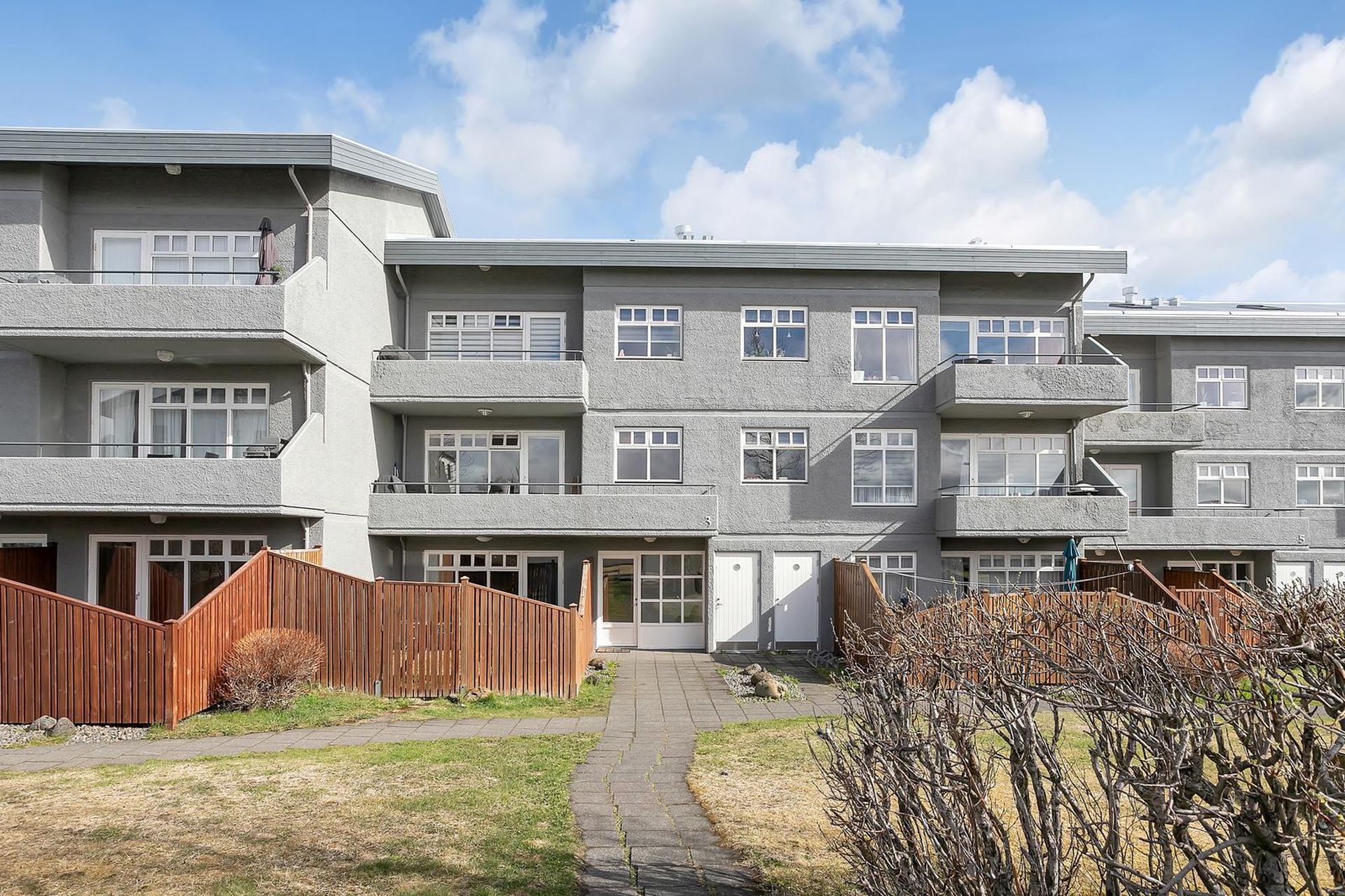Skógarás 3, 110 Reykjavík
