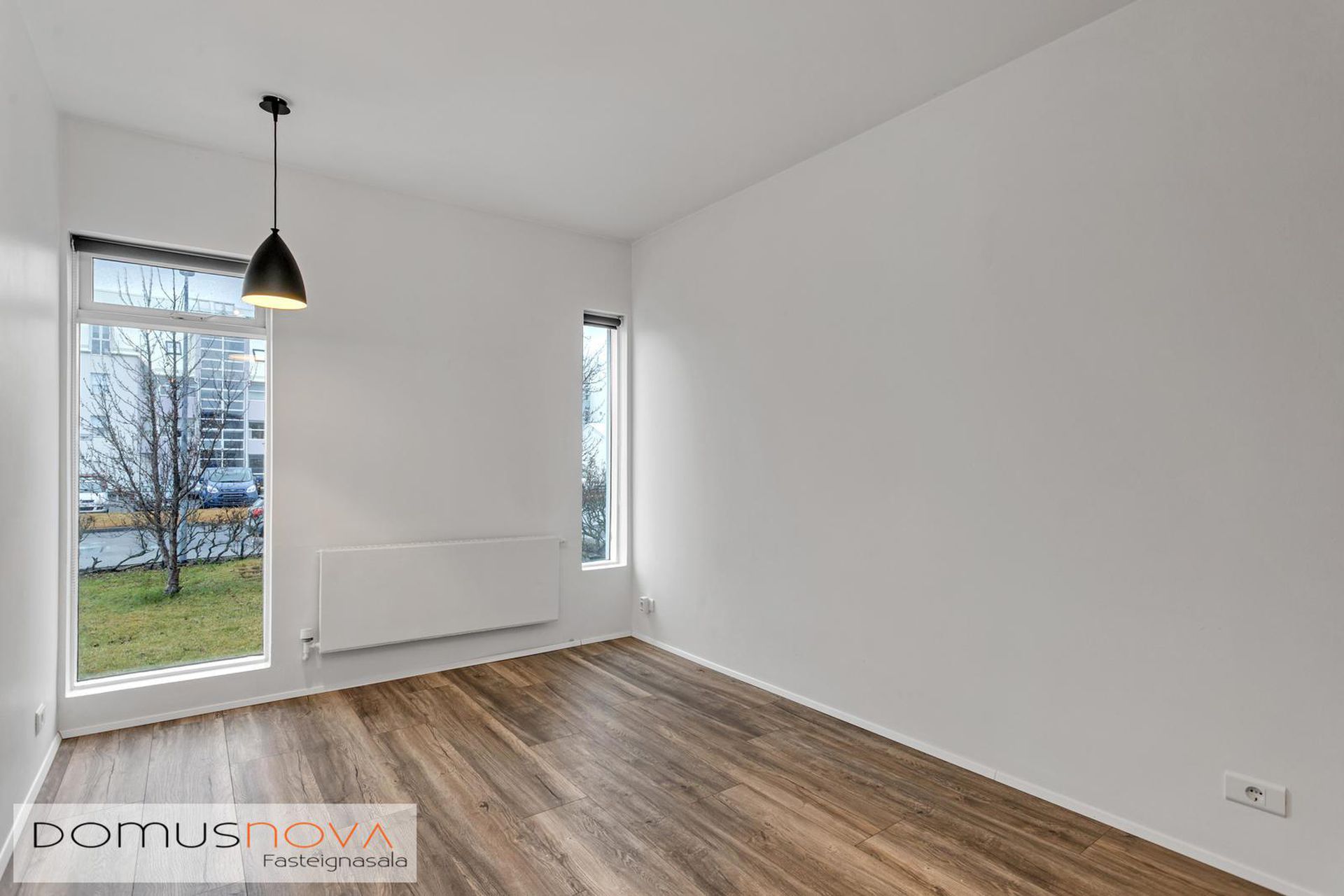Hringbraut 95, 101 Reykjavík
