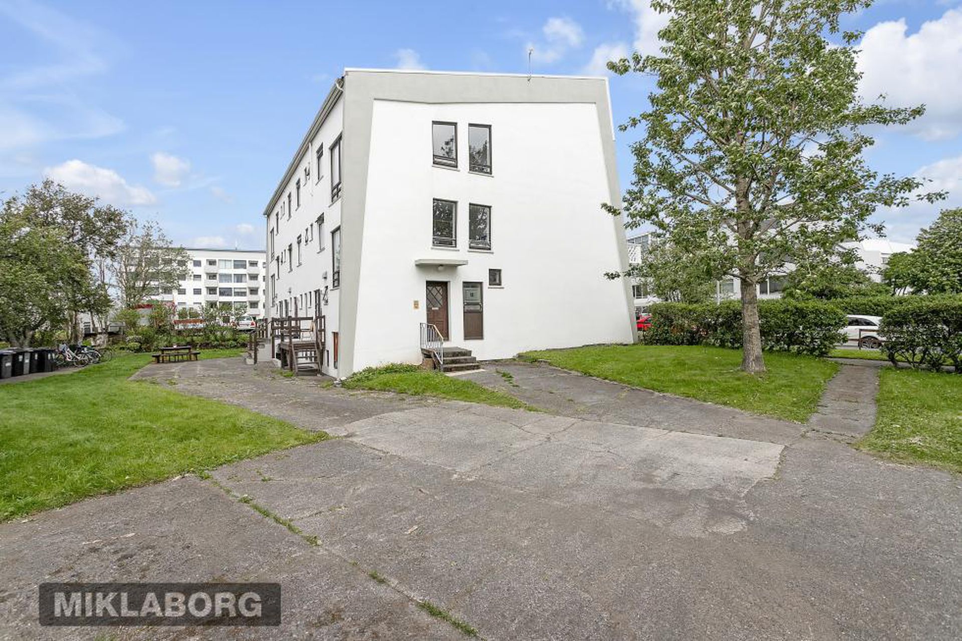 Brekkulækur 1, 105 Reykjavík