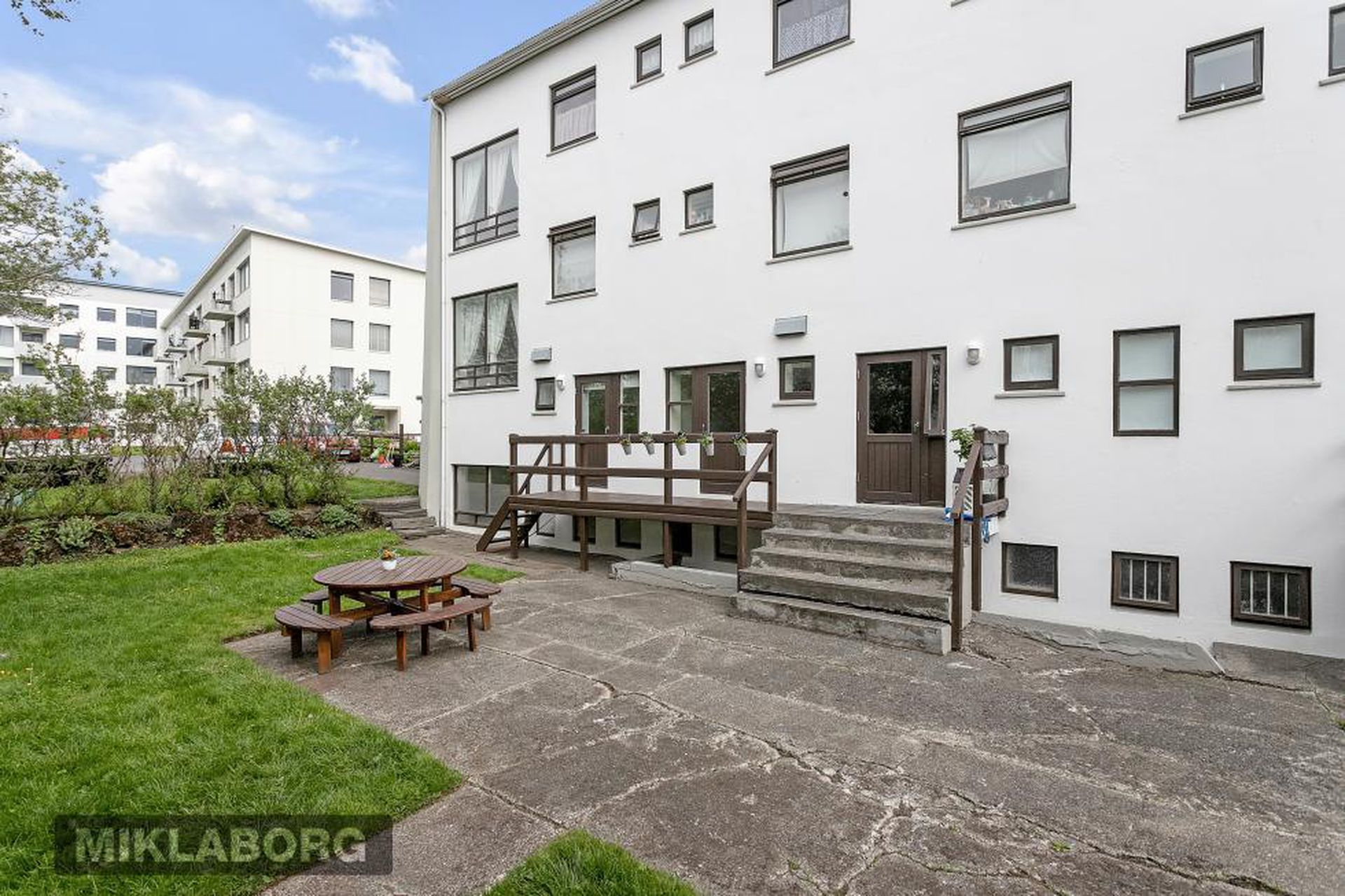 Brekkulækur 1, 105 Reykjavík