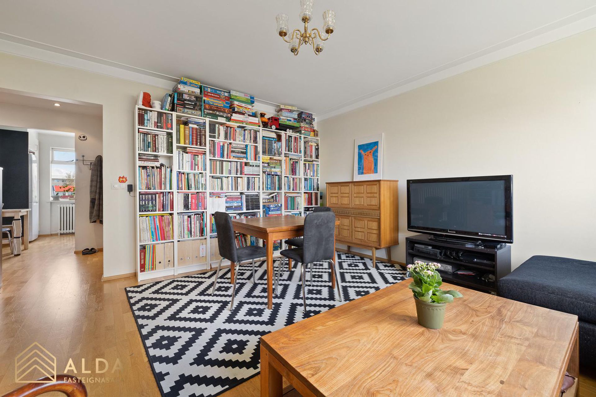 Hringbraut 107, 101 Reykjavík