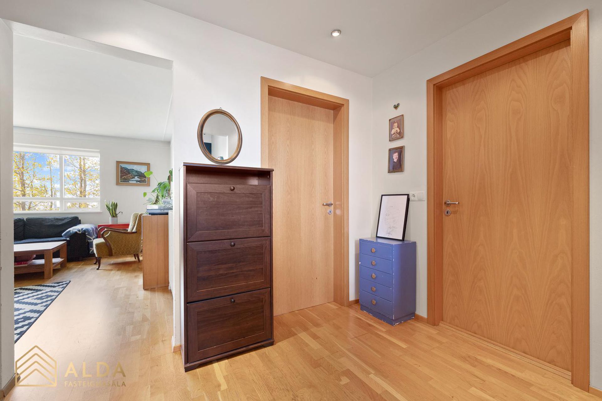 Hringbraut 107, 101 Reykjavík