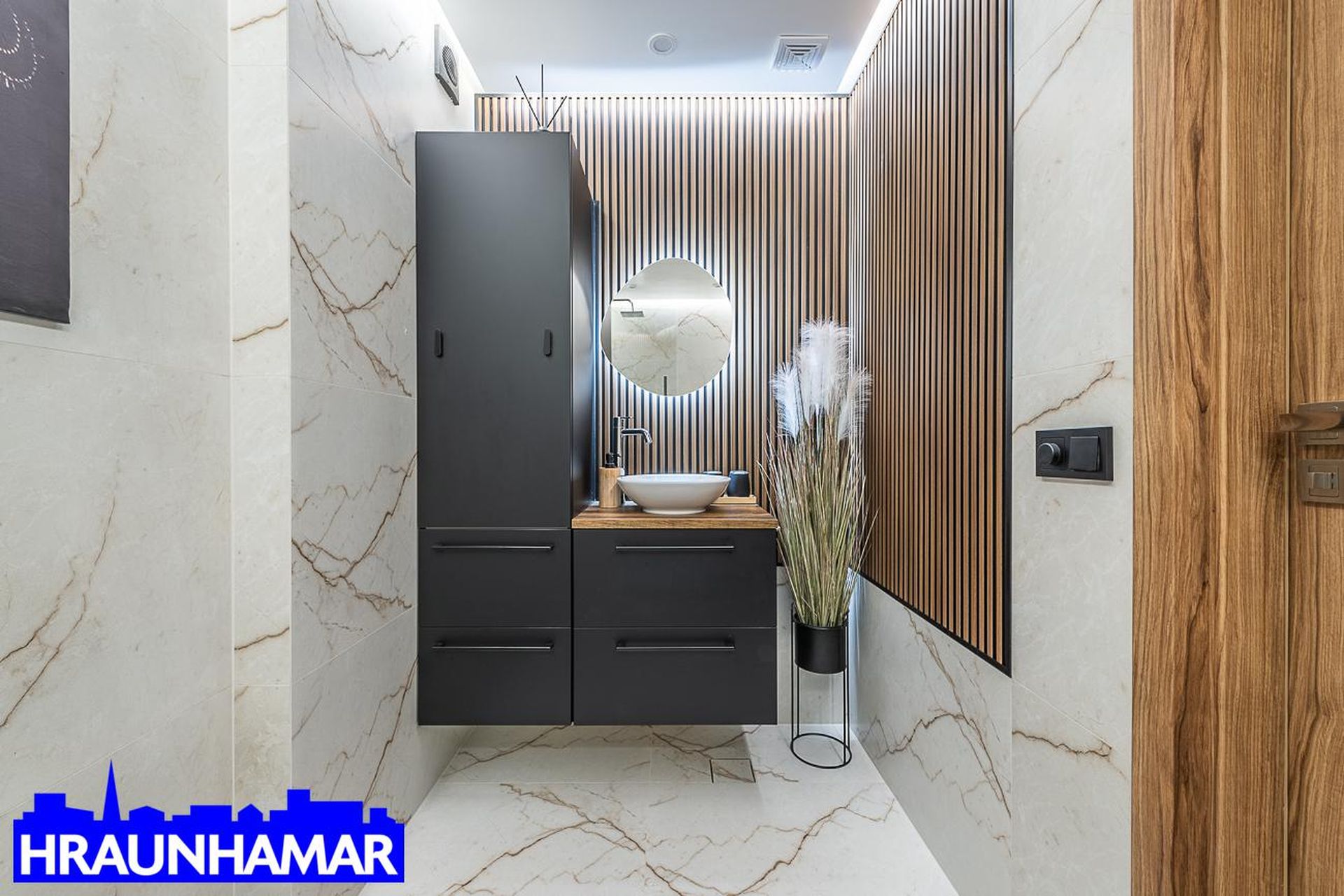 Flatahraun 1, 220 Hafnarfjörður