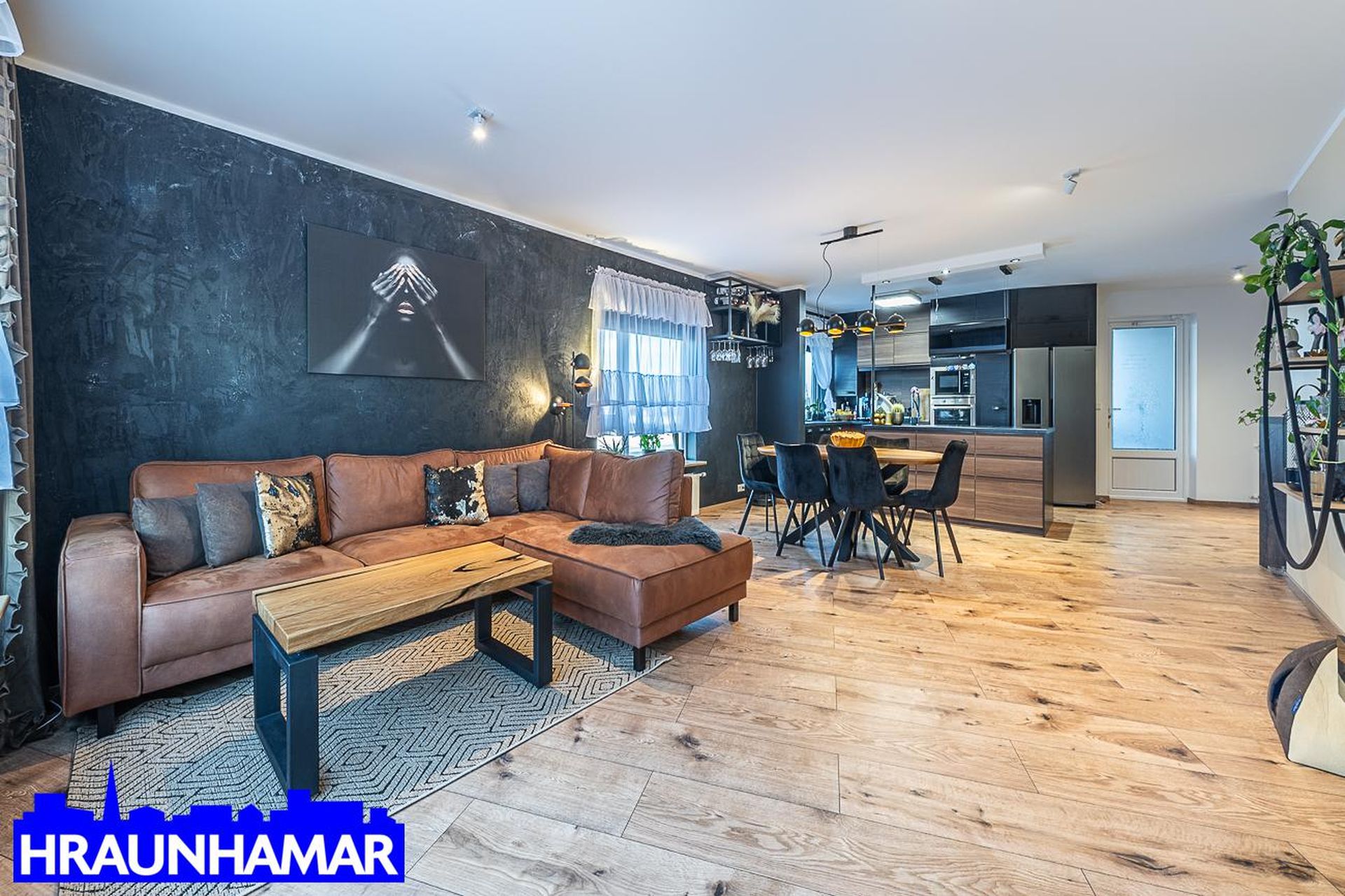 Flatahraun 1, 220 Hafnarfjörður