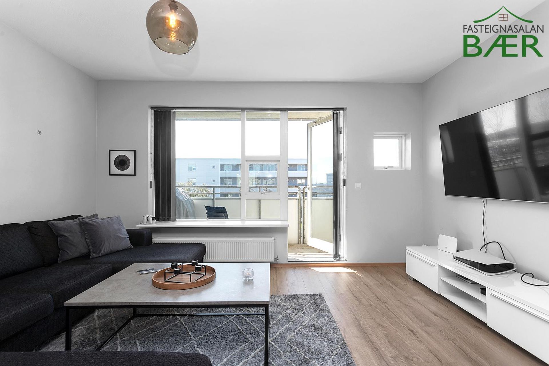 Kristnibraut 79, 113 Reykjavík