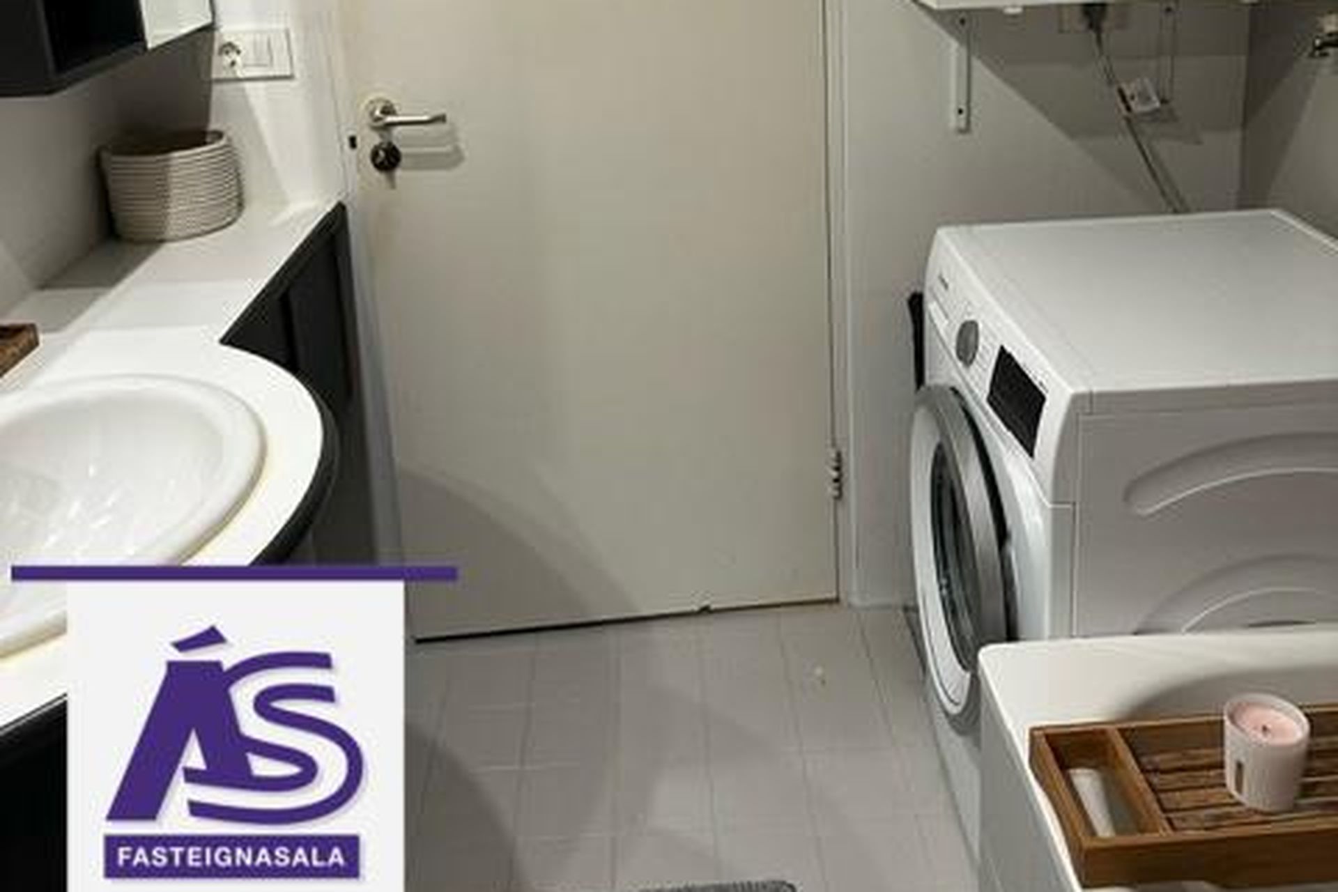 Ástún 10, 200 Kópavogur