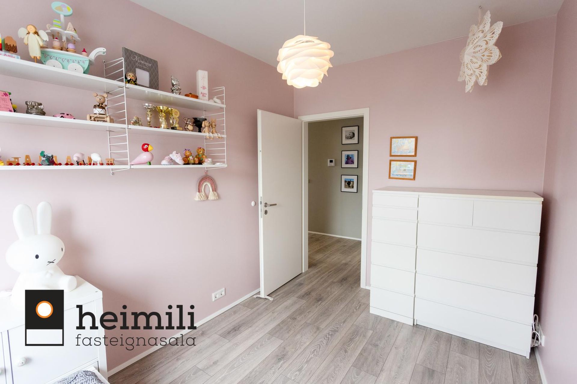 Holtsvegur 13, 210 Garðabær