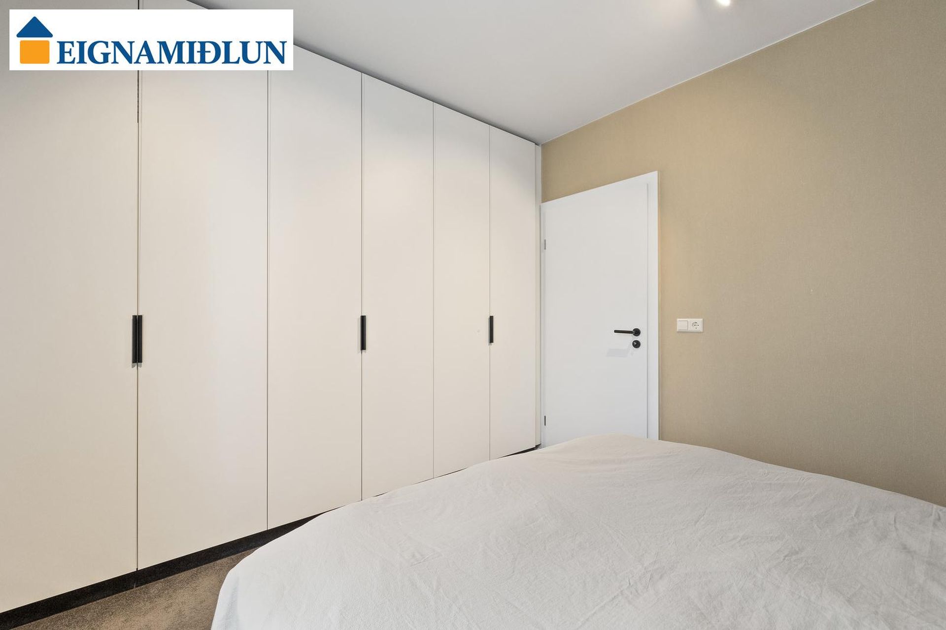 Valshlíð 8 - 0205, 102 Reykjavík