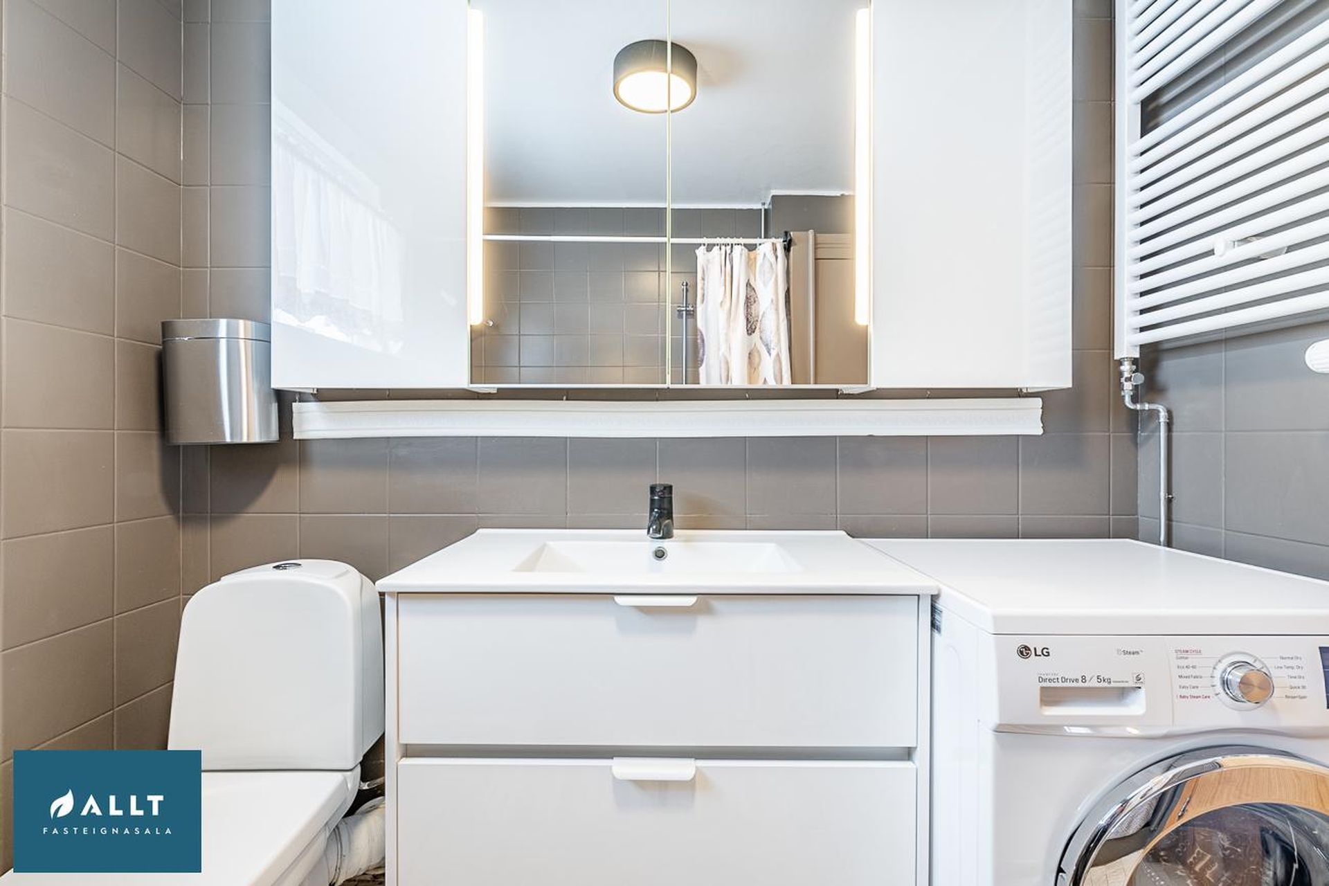Safamýri 46, 108 Reykjavík