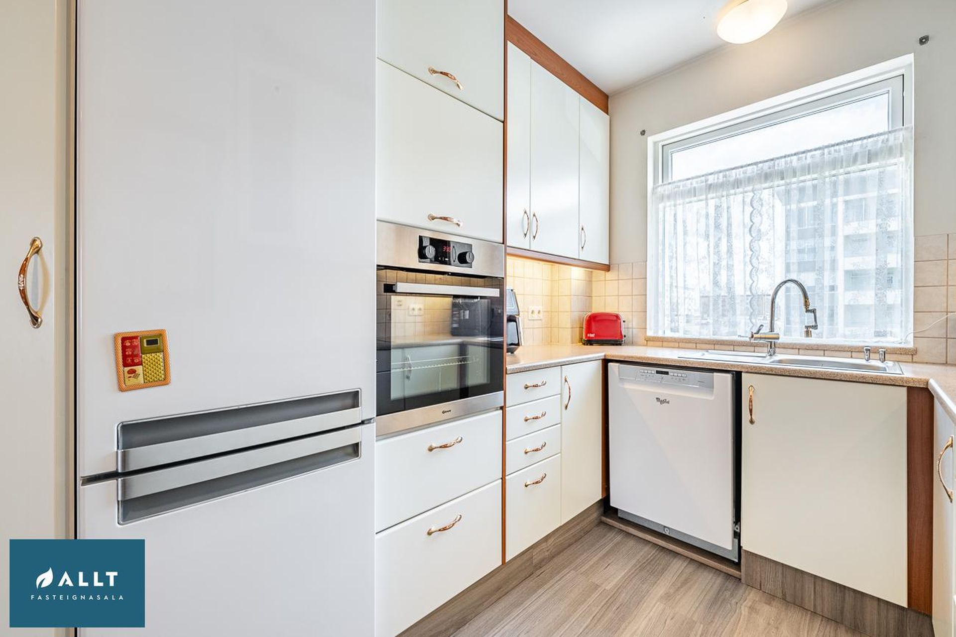 Safamýri 46, 108 Reykjavík