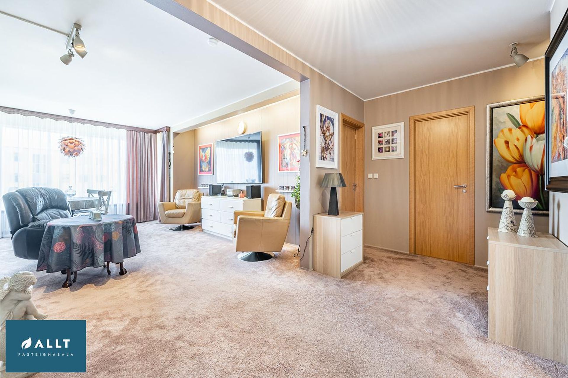 Safamýri 46, 108 Reykjavík