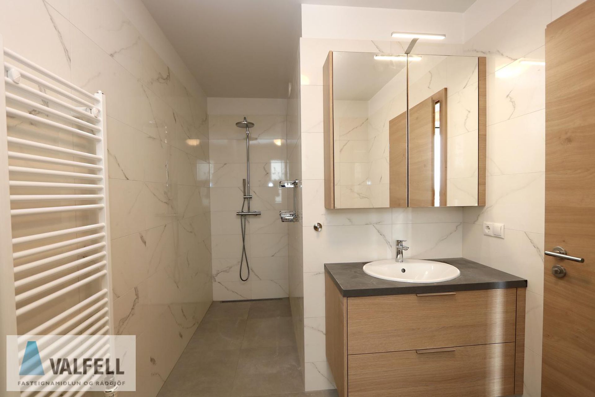 Dalbraut 4, 300 Akranes