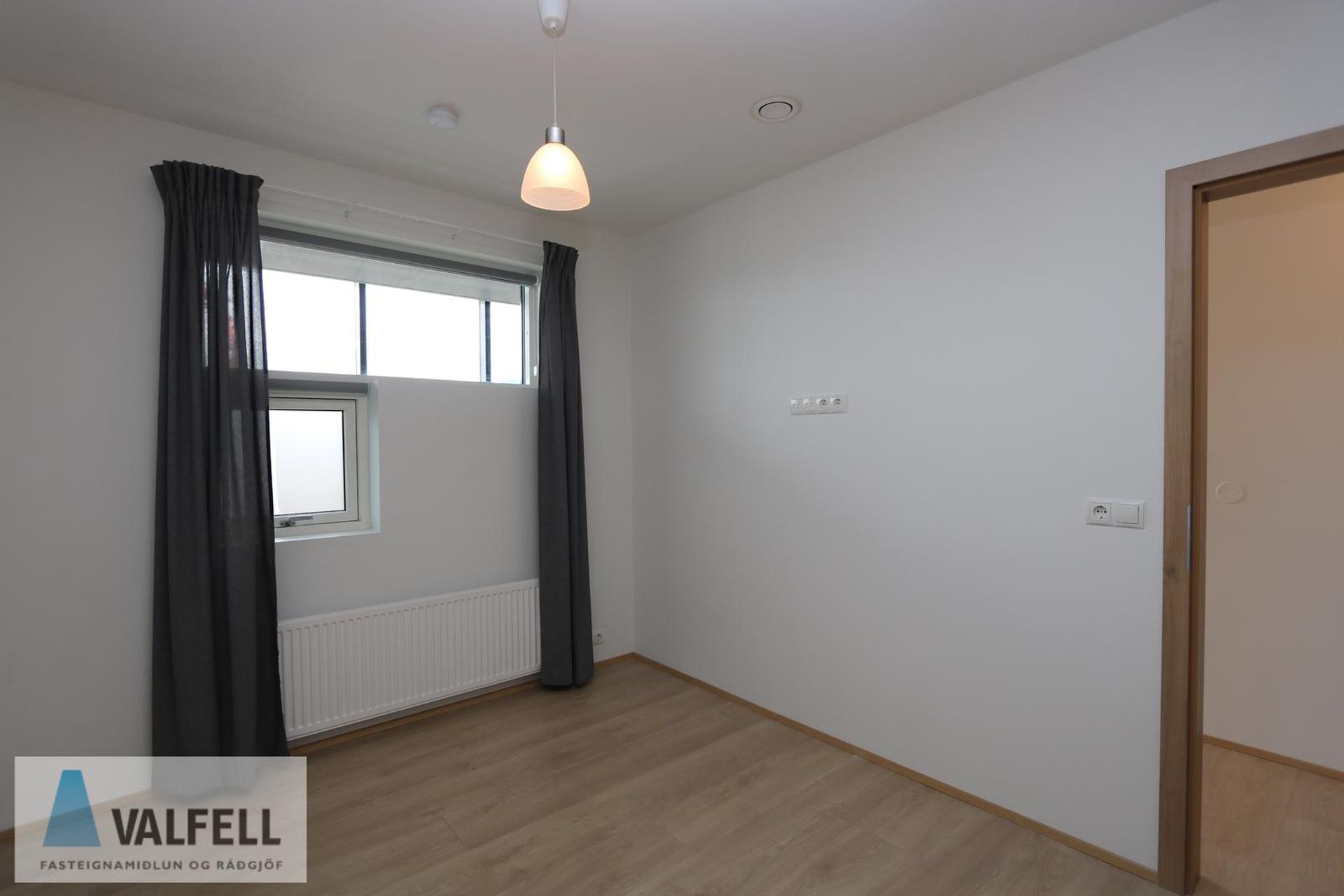 Dalbraut 4, 300 Akranes