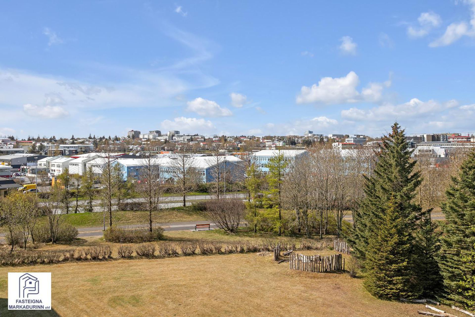 Gnoðarvogur 38, 104 Reykjavík
