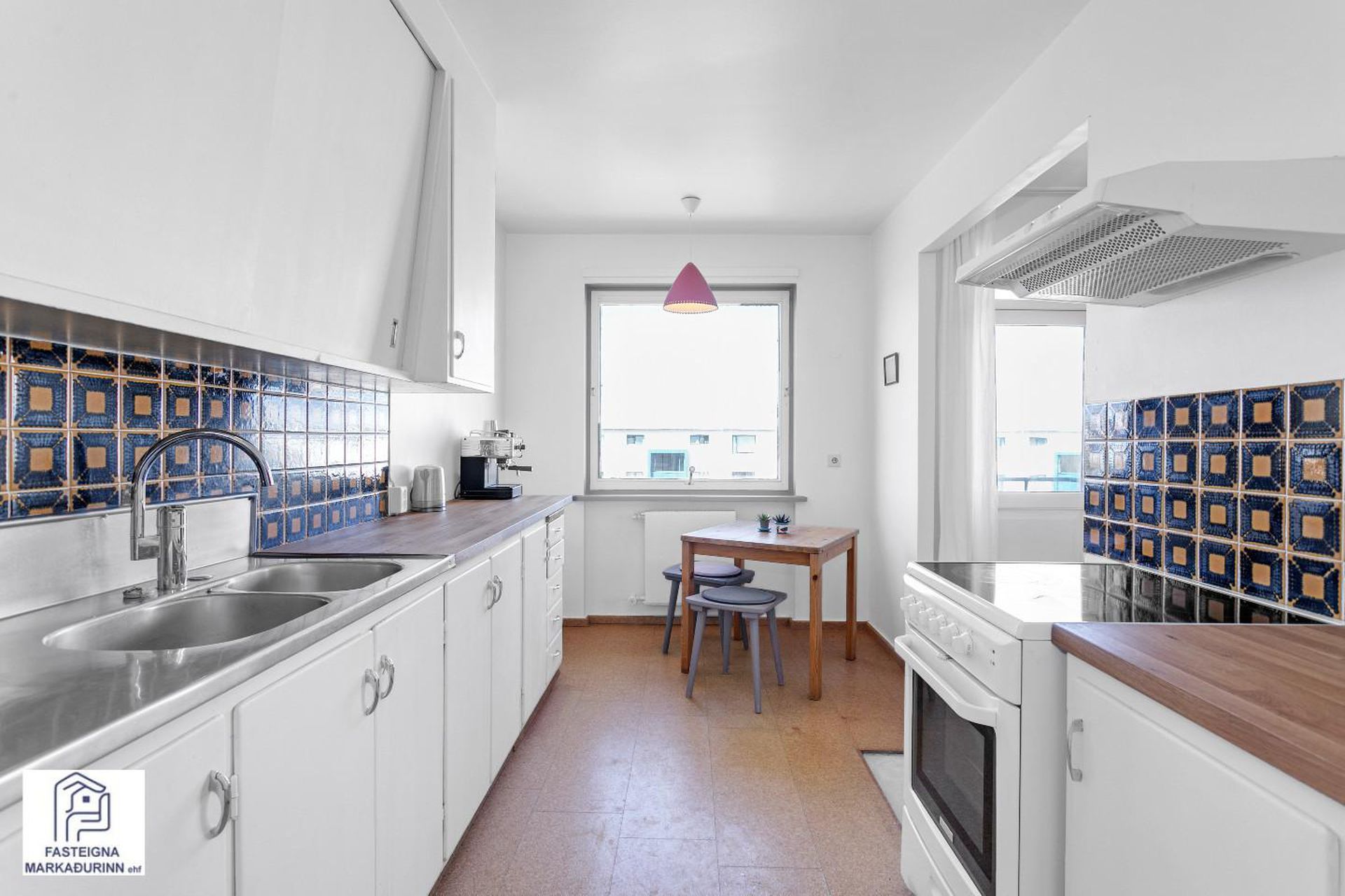 Gnoðarvogur 38, 104 Reykjavík