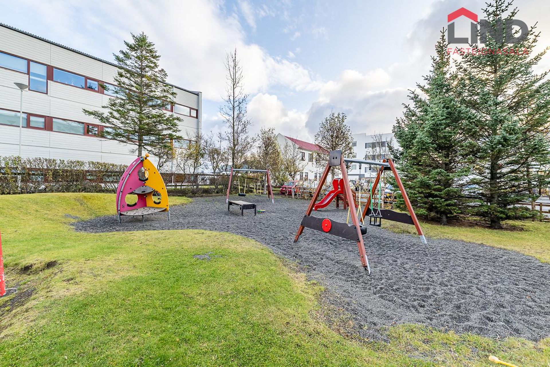 Hjarðarhagi 26, 107 Reykjavík
