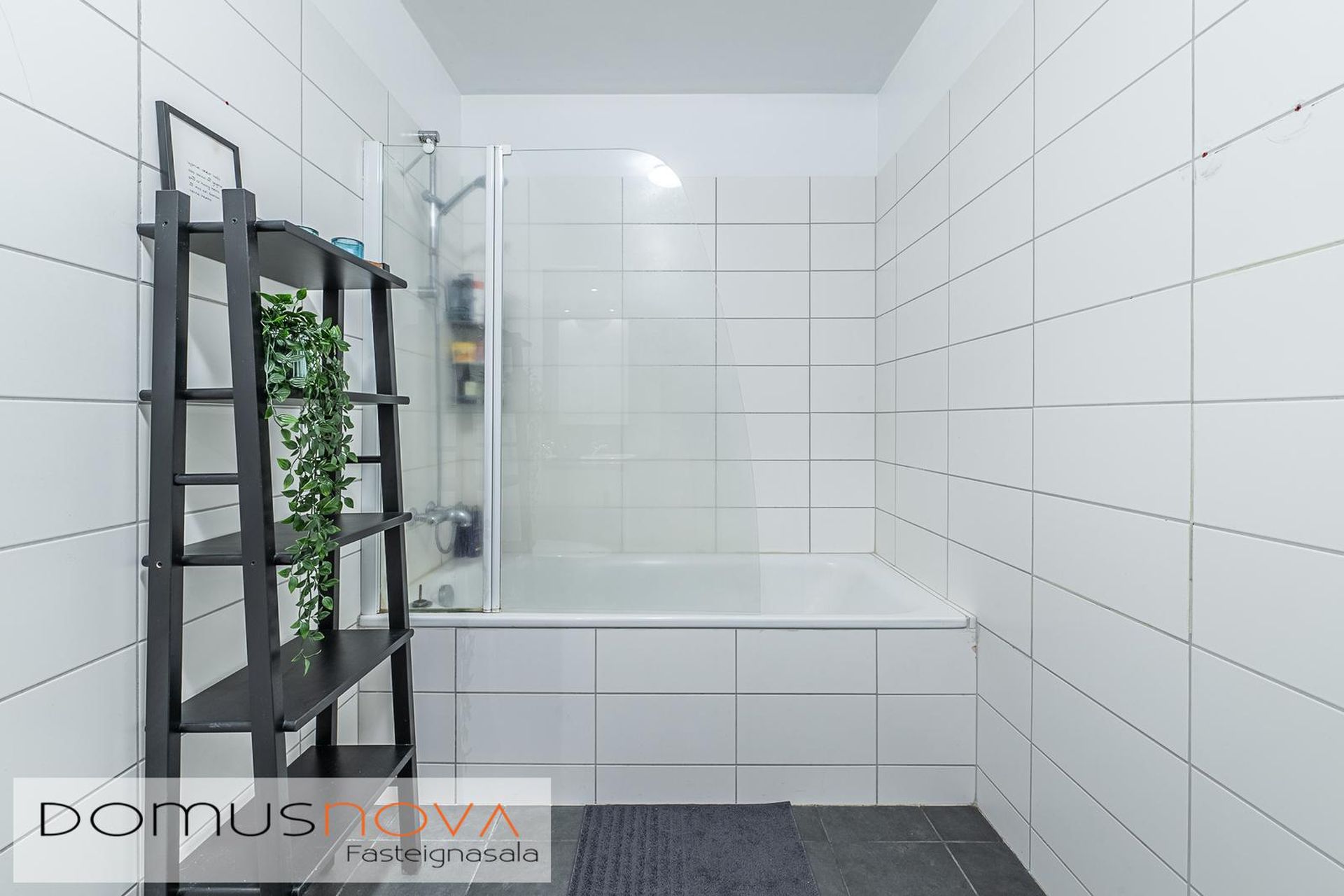 Ásakór 13 - 0203, 203 Kópavogur