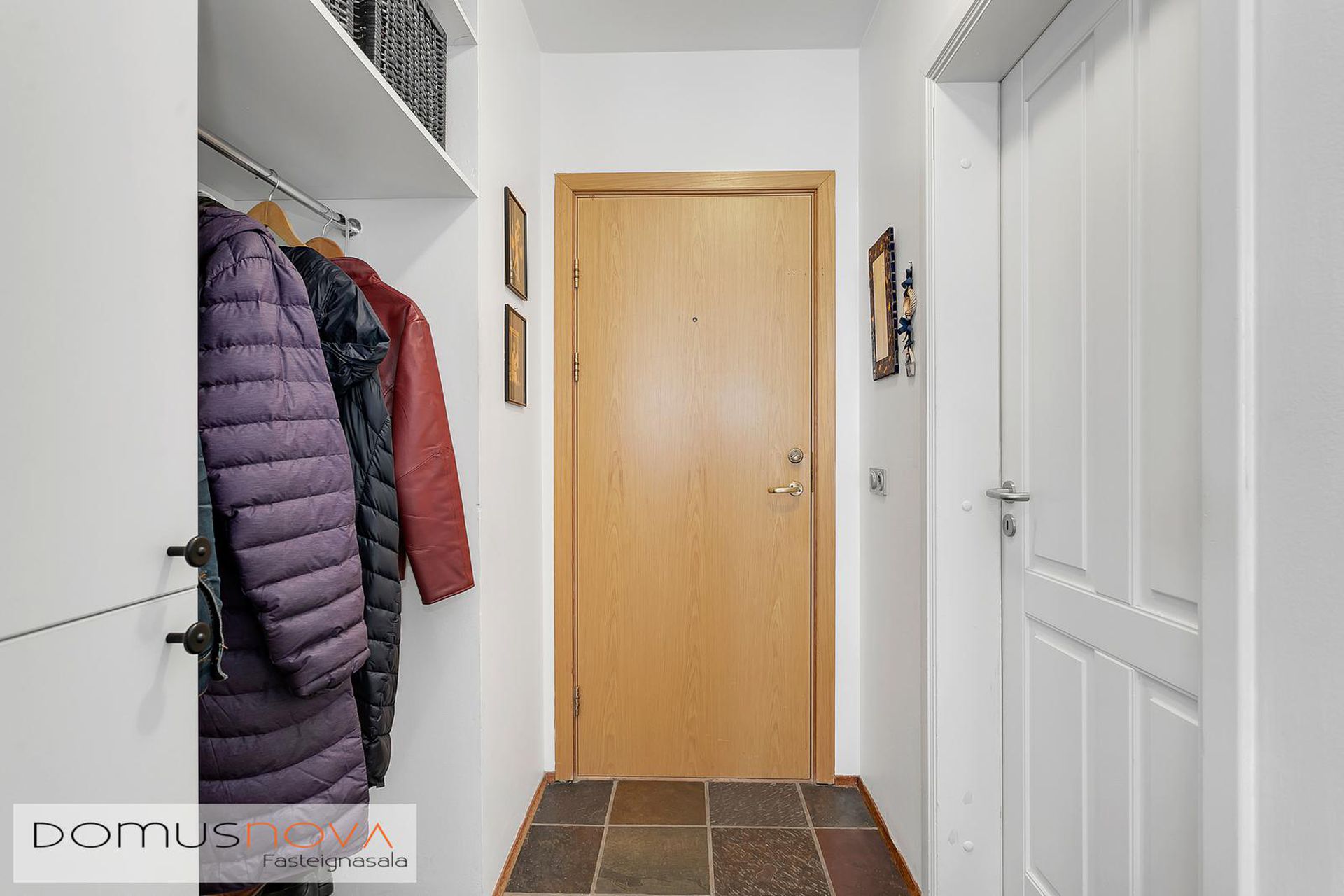 Jöklafold 37, 112 Reykjavík