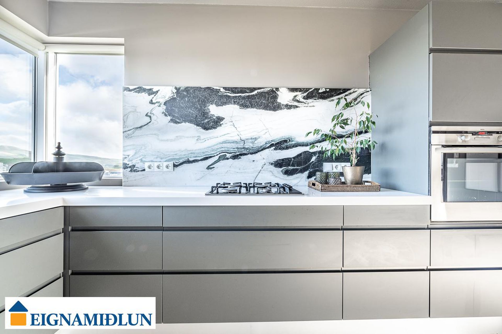 Kristnibraut 87, 113 Reykjavík