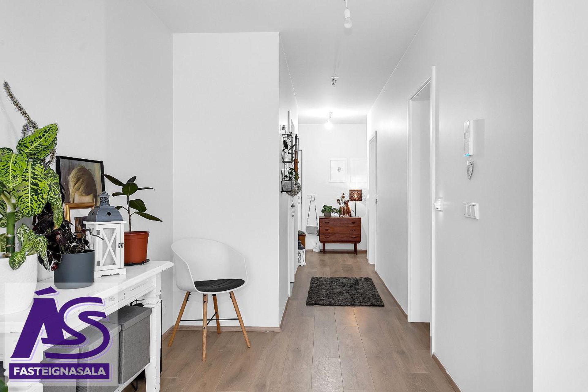 Brenniskarð 1, 221 Hafnarfjörður