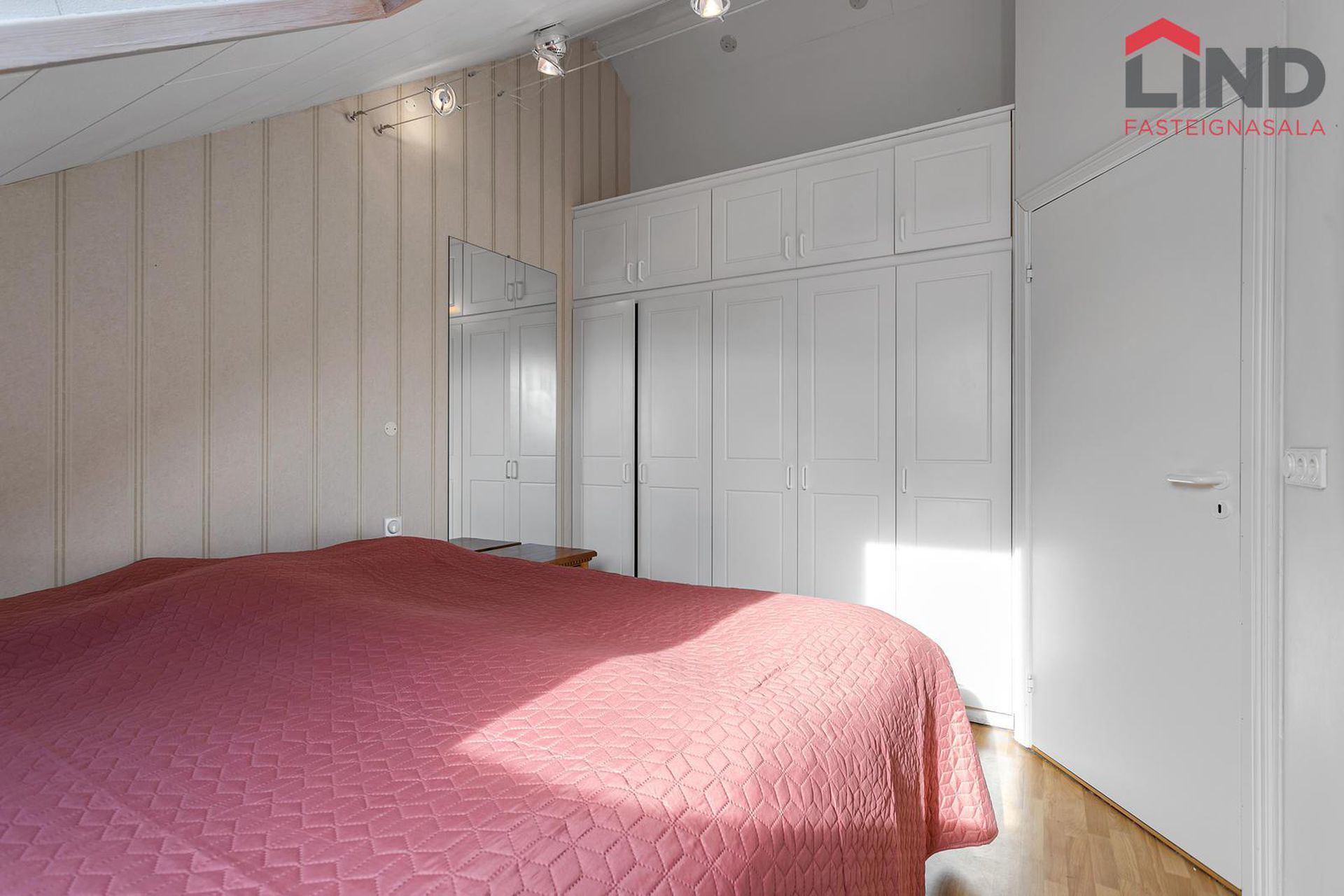 Frostafold 23, 112 Reykjavík