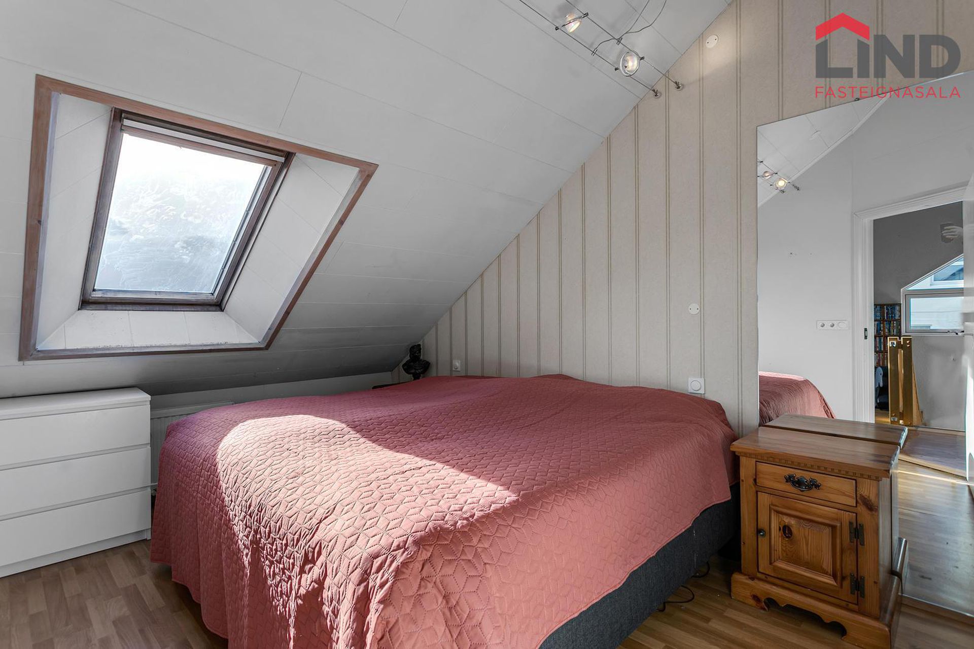 Frostafold 23, 112 Reykjavík