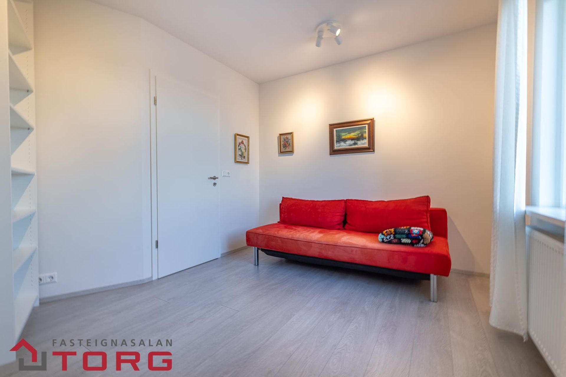 Hraunbær 103, 110 Reykjavík