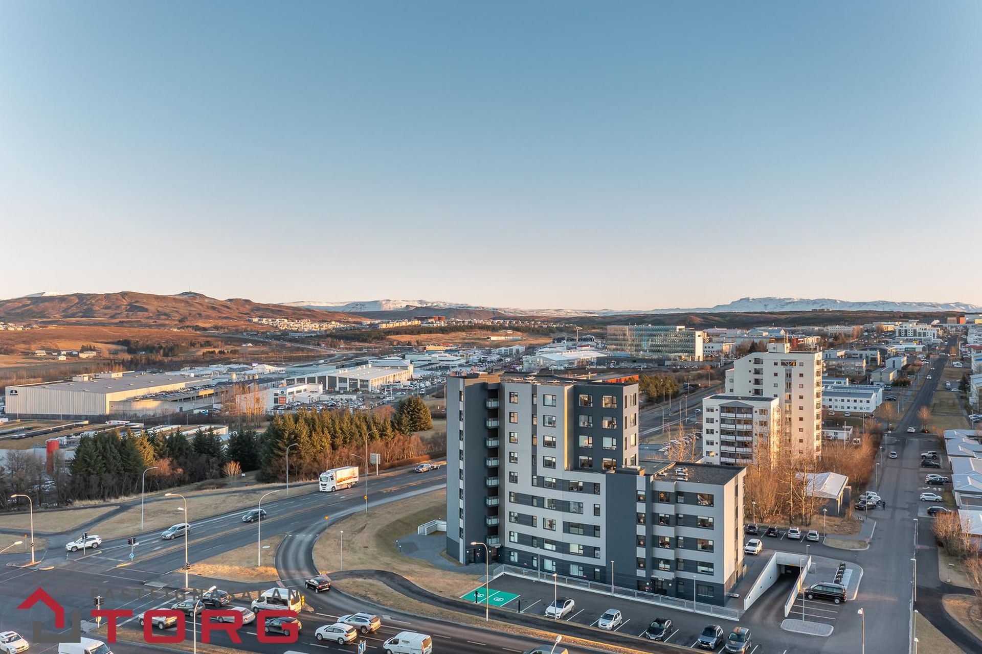 Hraunbær 103, 110 Reykjavík