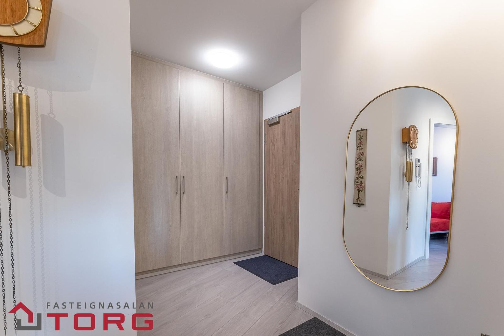 Hraunbær 103, 110 Reykjavík
