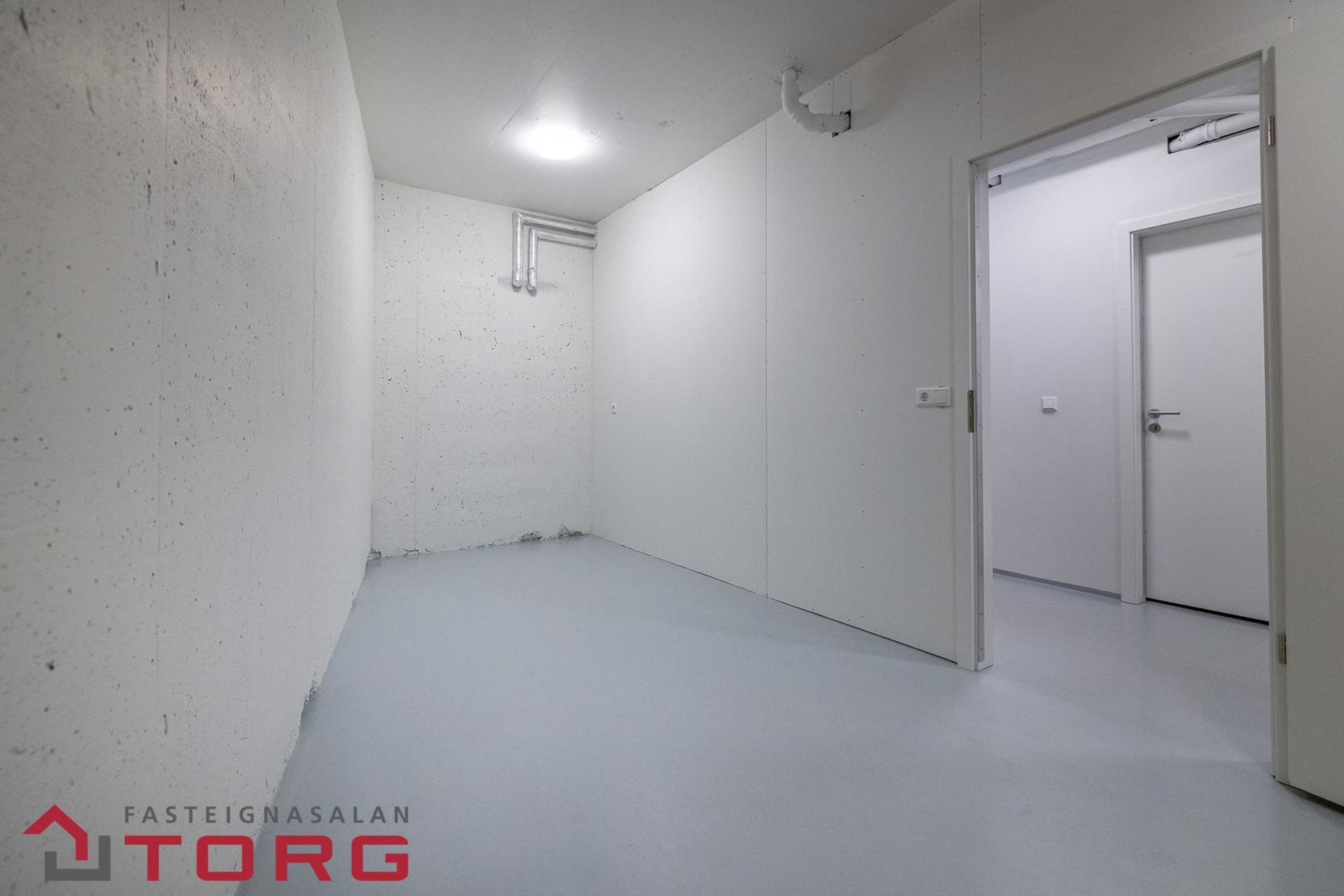 Hraunbær 103, 110 Reykjavík