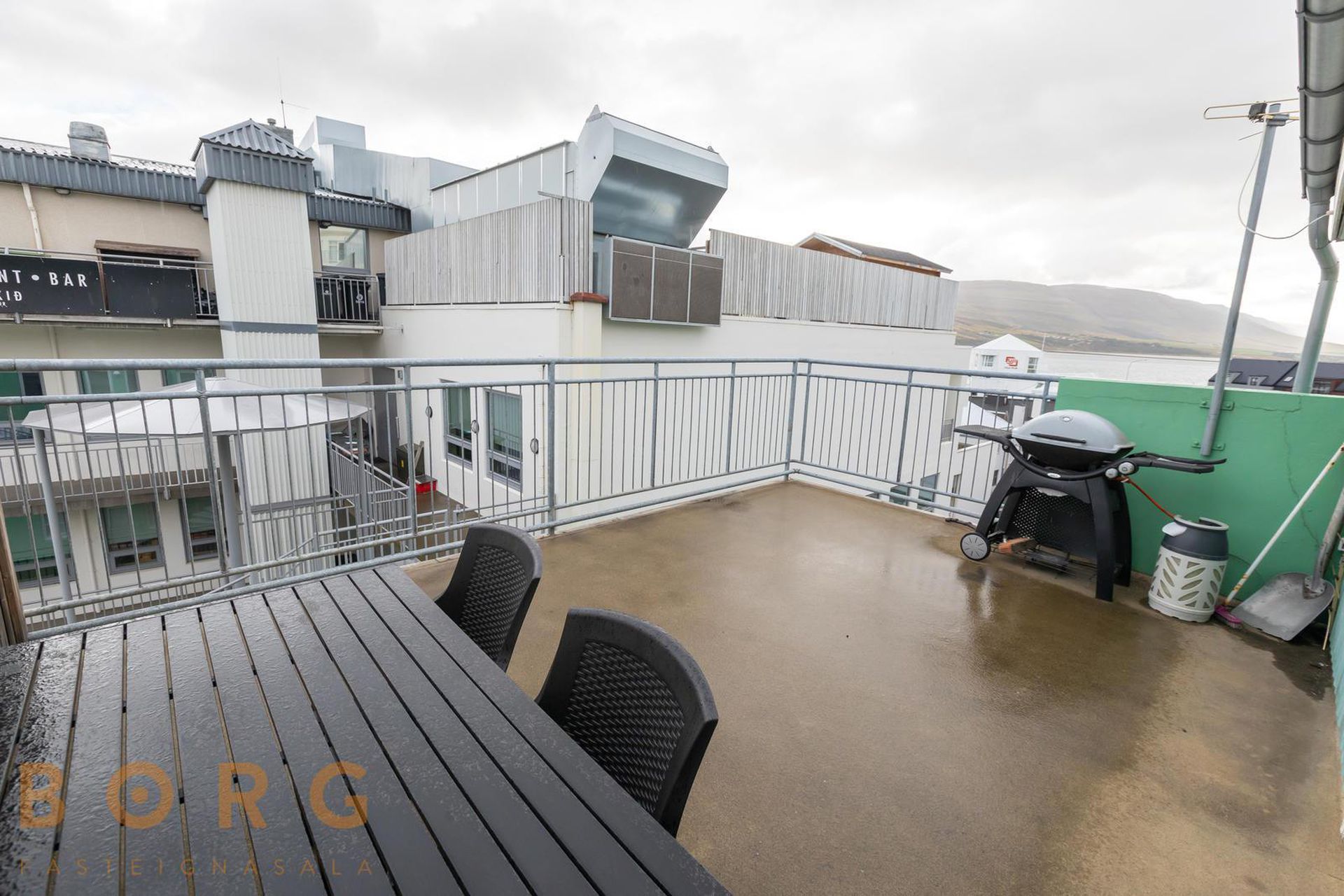 Hafnarstræti 100, 600 Akureyri