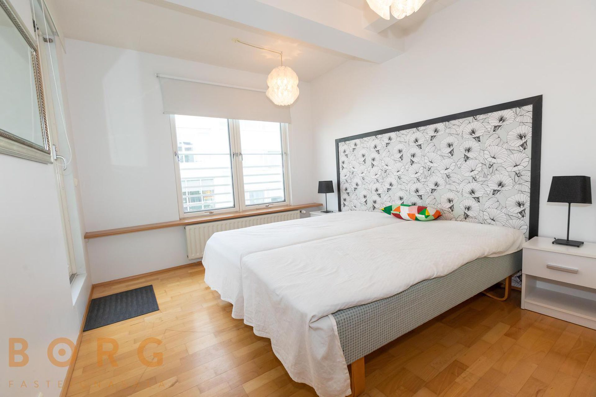 Hafnarstræti 100, 600 Akureyri