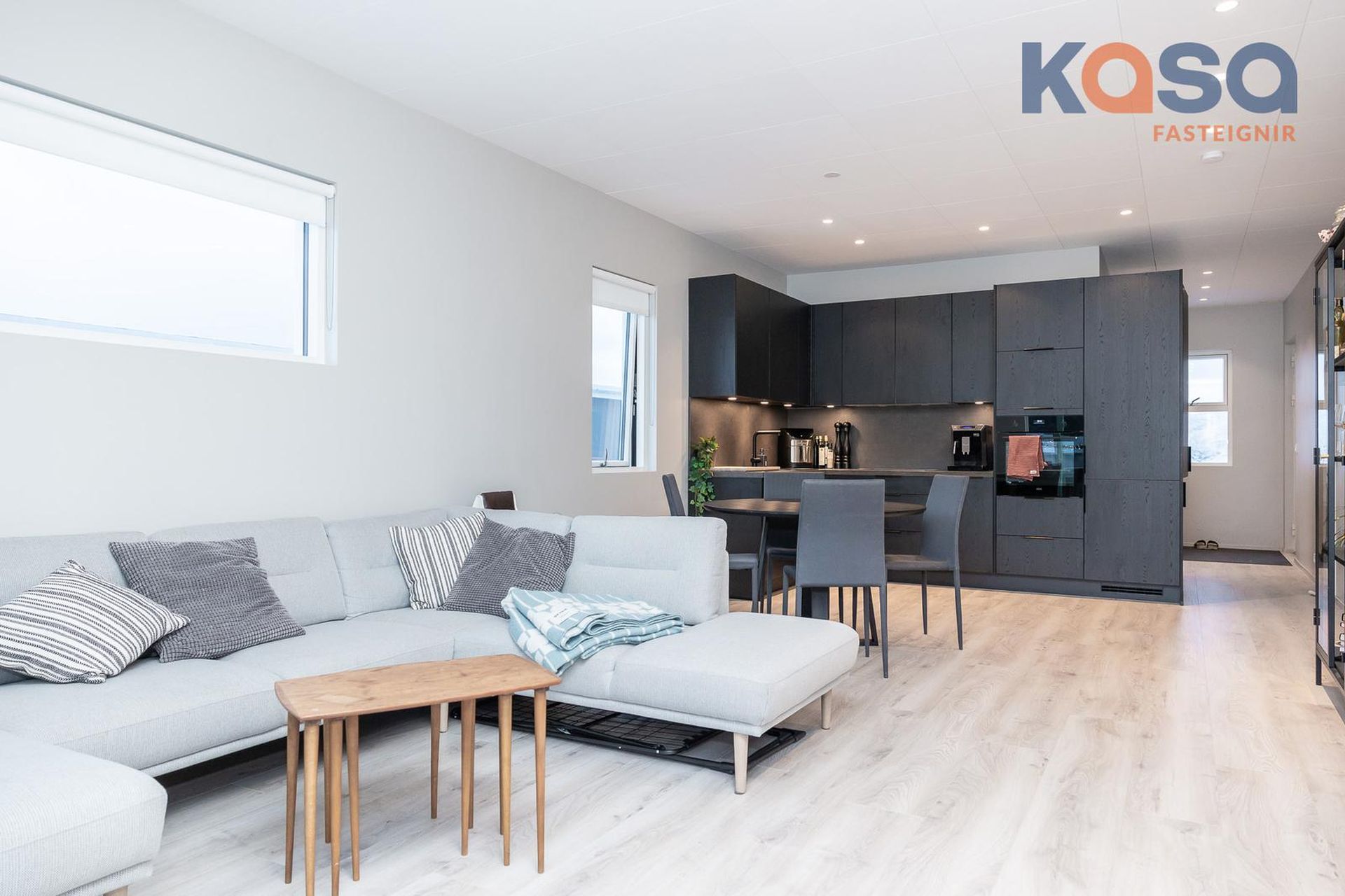 Kjarnagata 65, 600 Akureyri