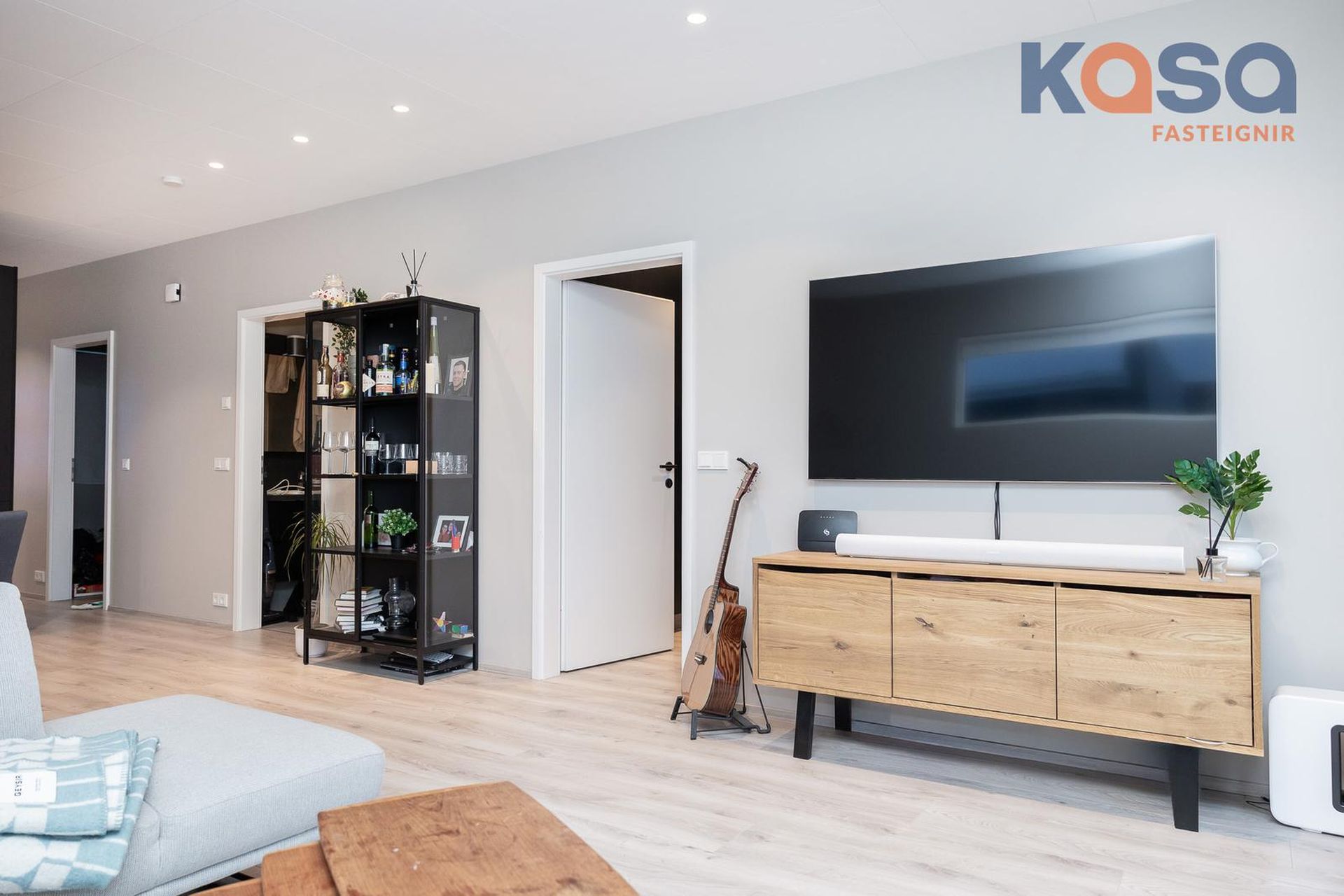 Kjarnagata 65, 600 Akureyri